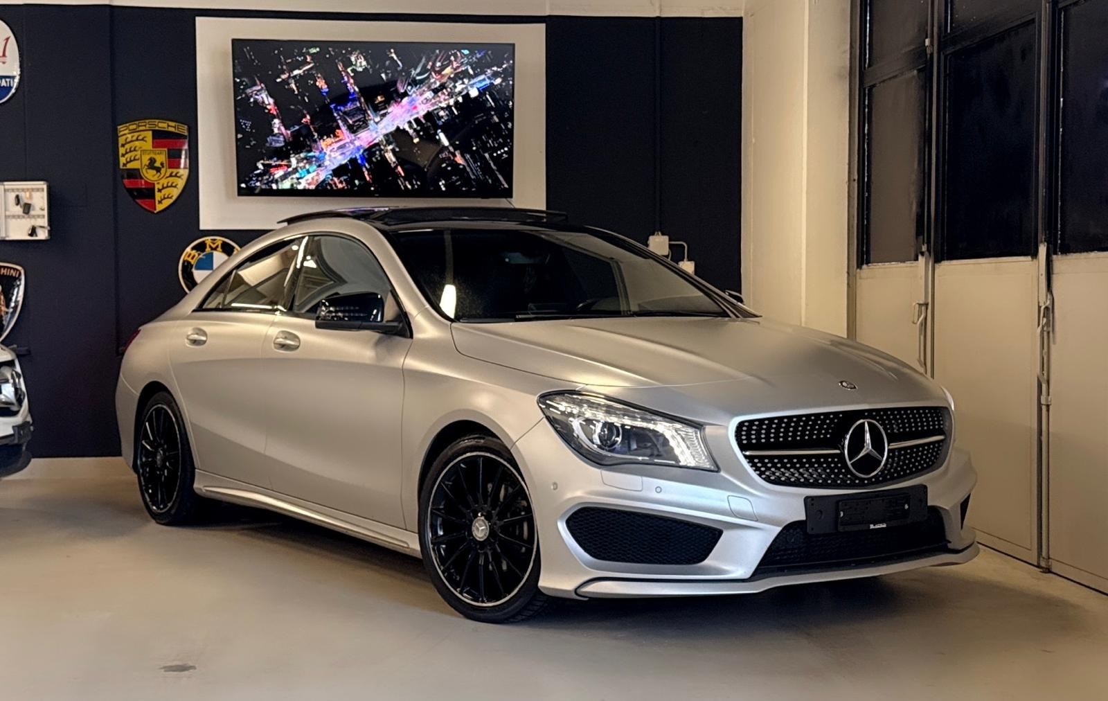 MERCEDES-BENZ CLA 200 AMG Line 7G-DCT