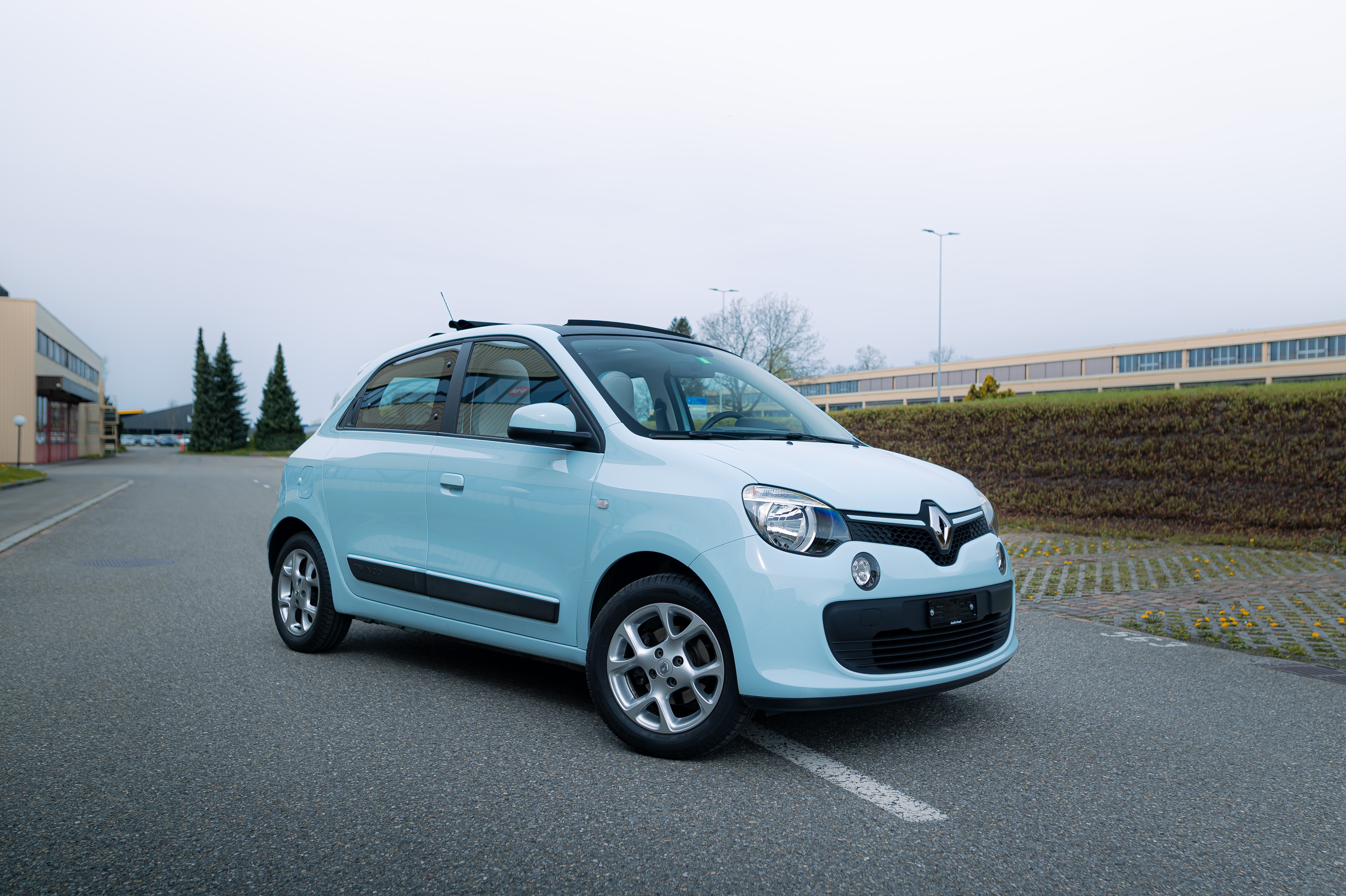 RENAULT Twingo 1.0 Zen