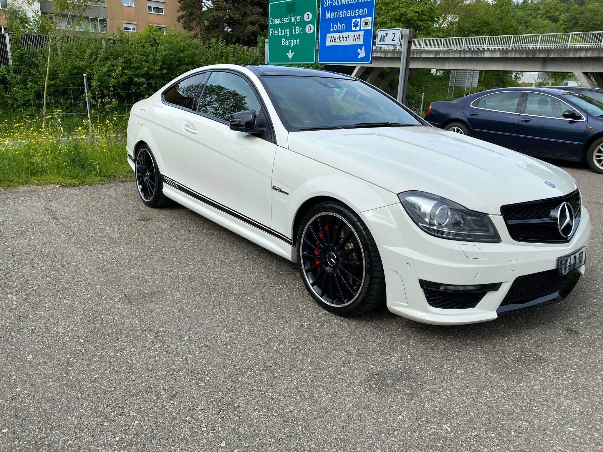 MERCEDES-BENZ C 63 AMG AMG Performance Package