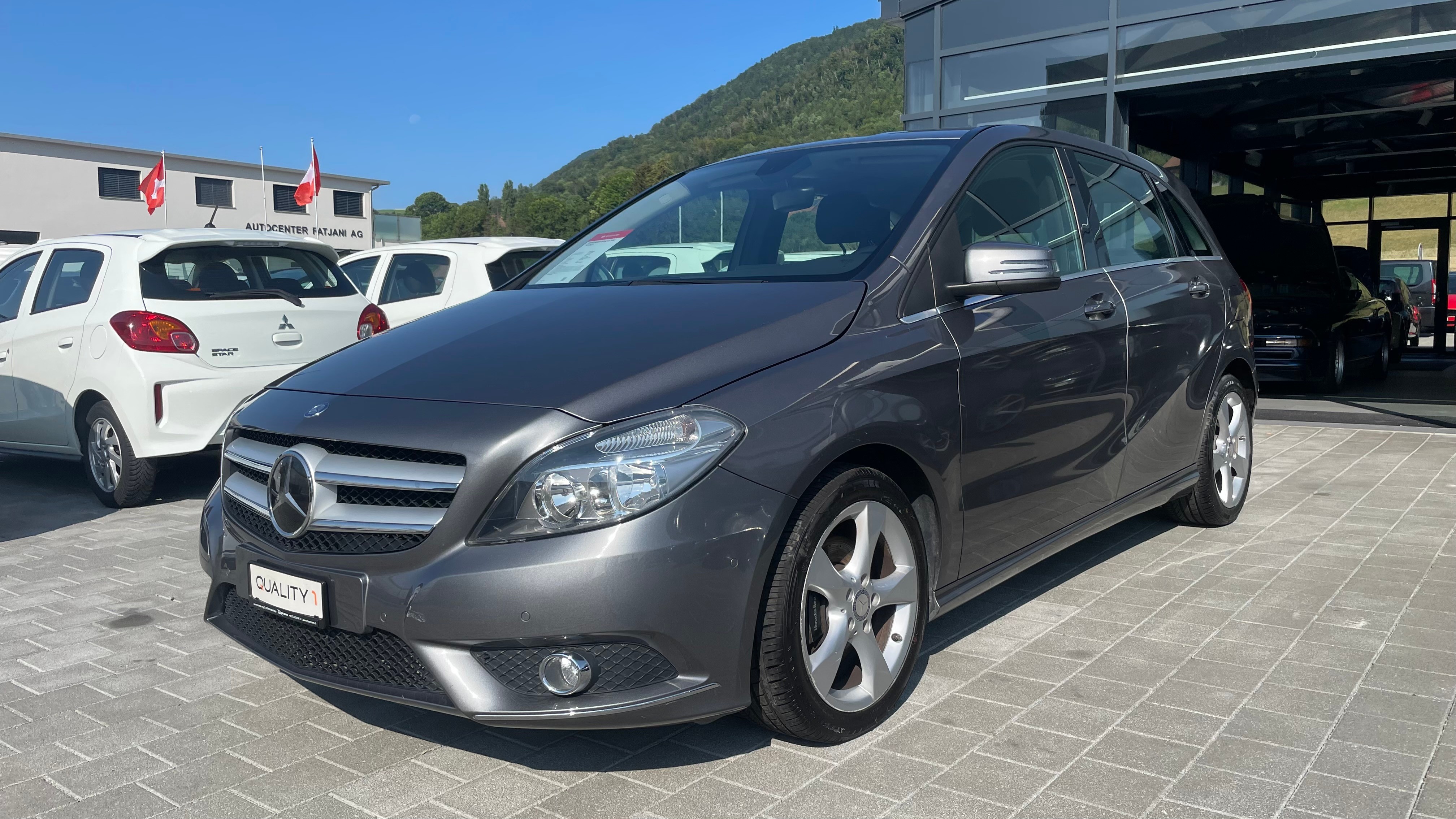 MERCEDES-BENZ B 200 7G-DCT