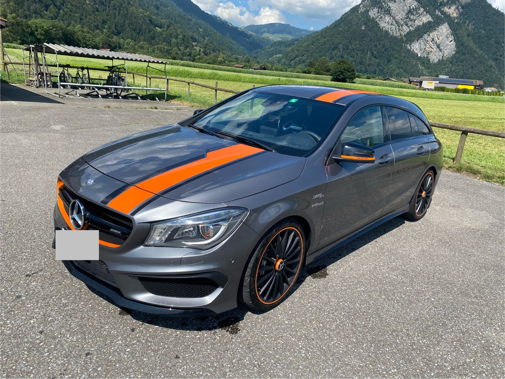 MERCEDES-BENZ CLA Shooting Brake 45 AMG 4Matic Speedshift