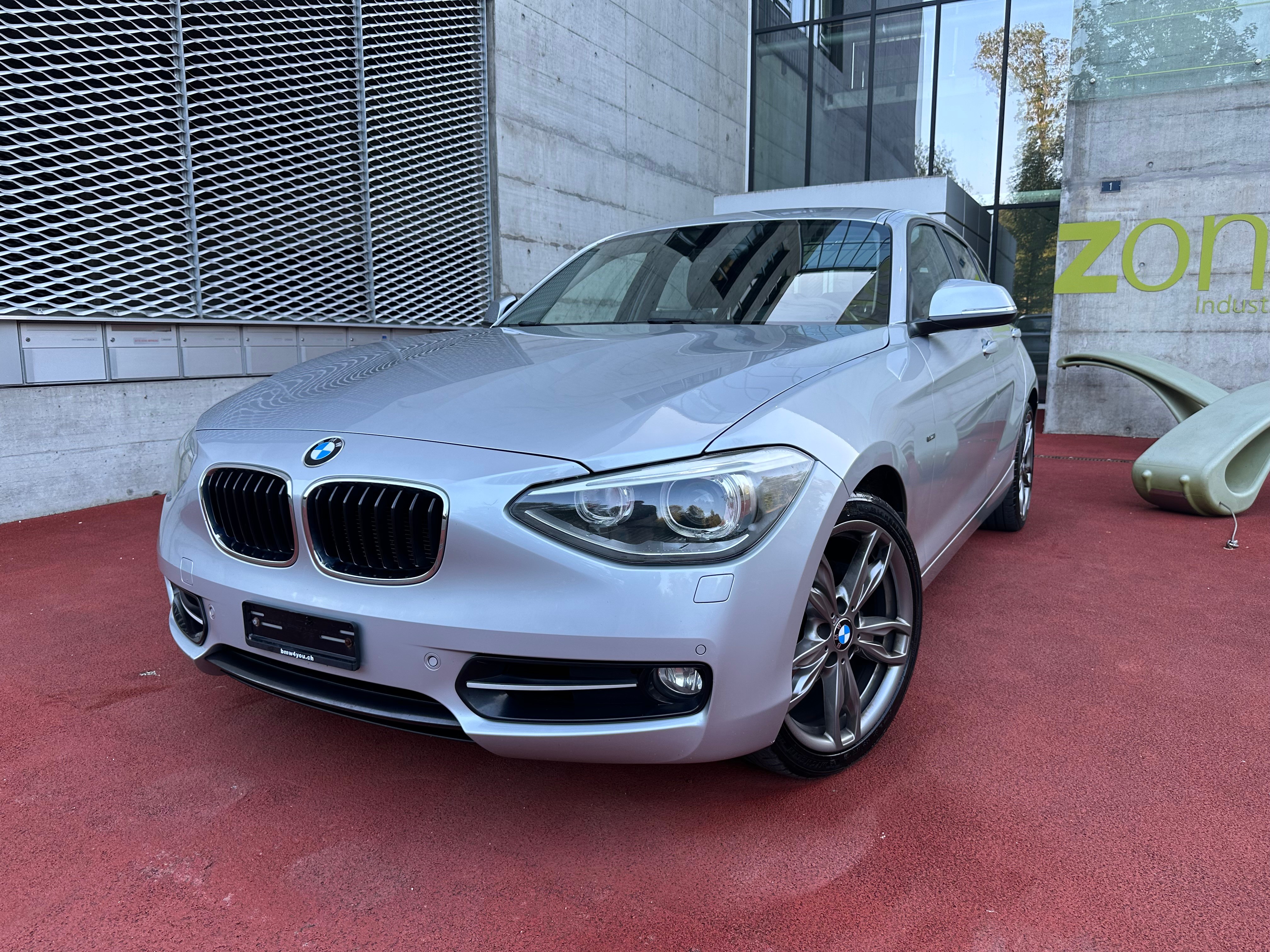 BMW 118i Sport Line