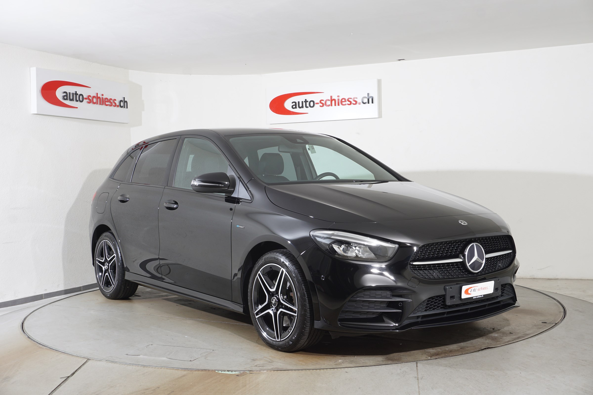 MERCEDES-BENZ B 250 e AMG Line 8G-DCT Night