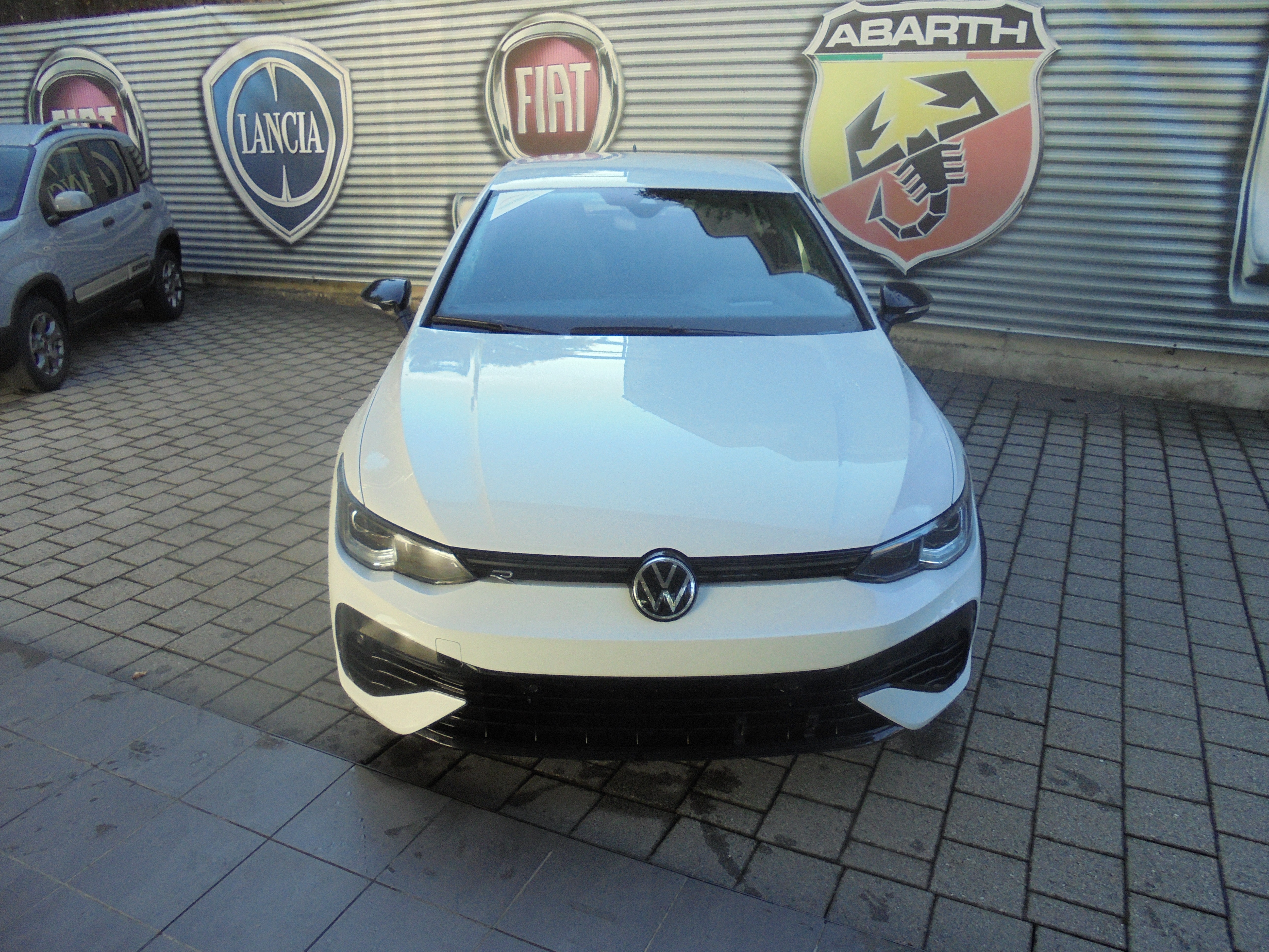 VW Golf 2.0 TSI R DSG 4Motion