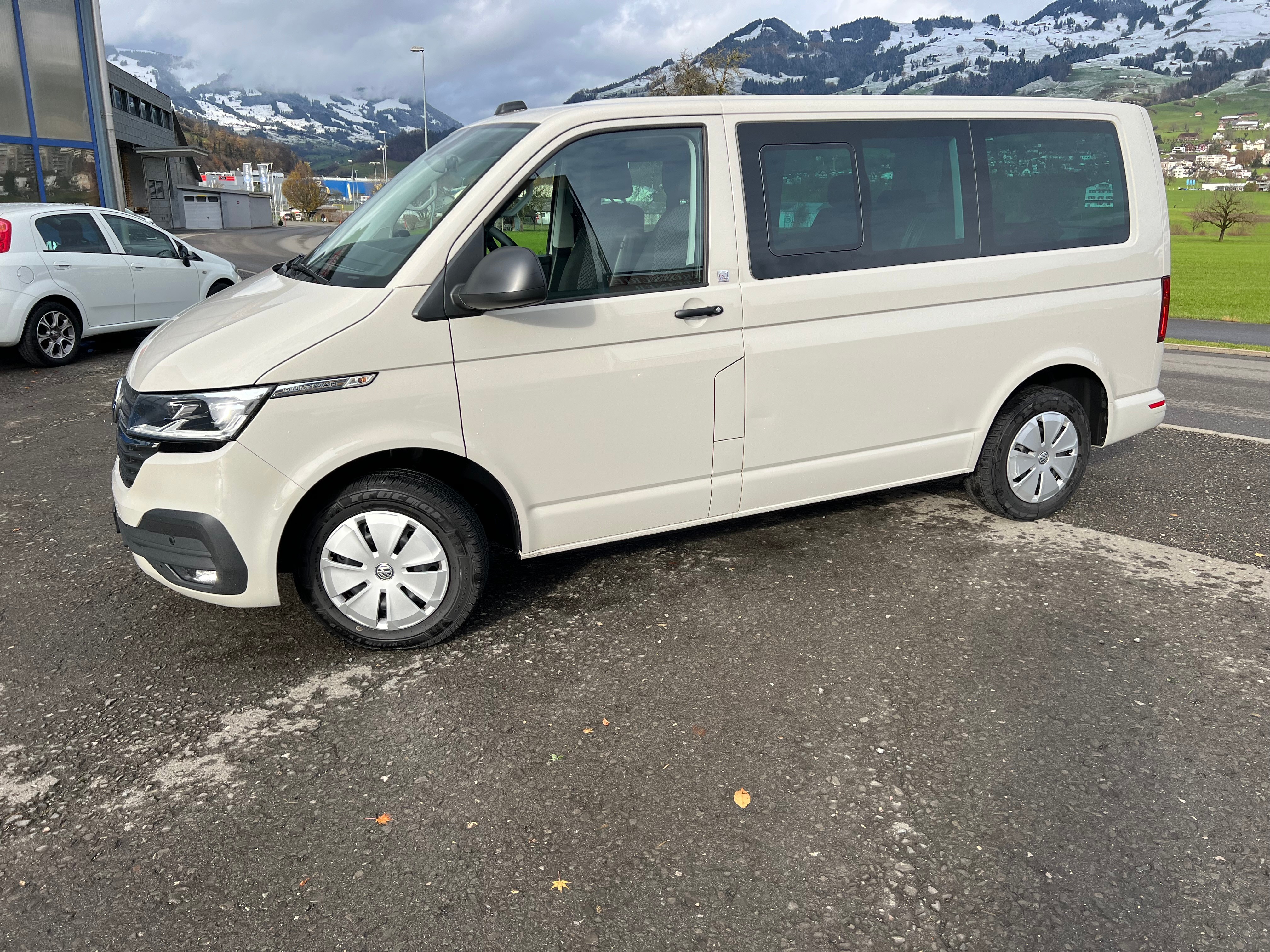 VW T6.1 Multivan 2.0 TDI Liberty DSG * 150 PS