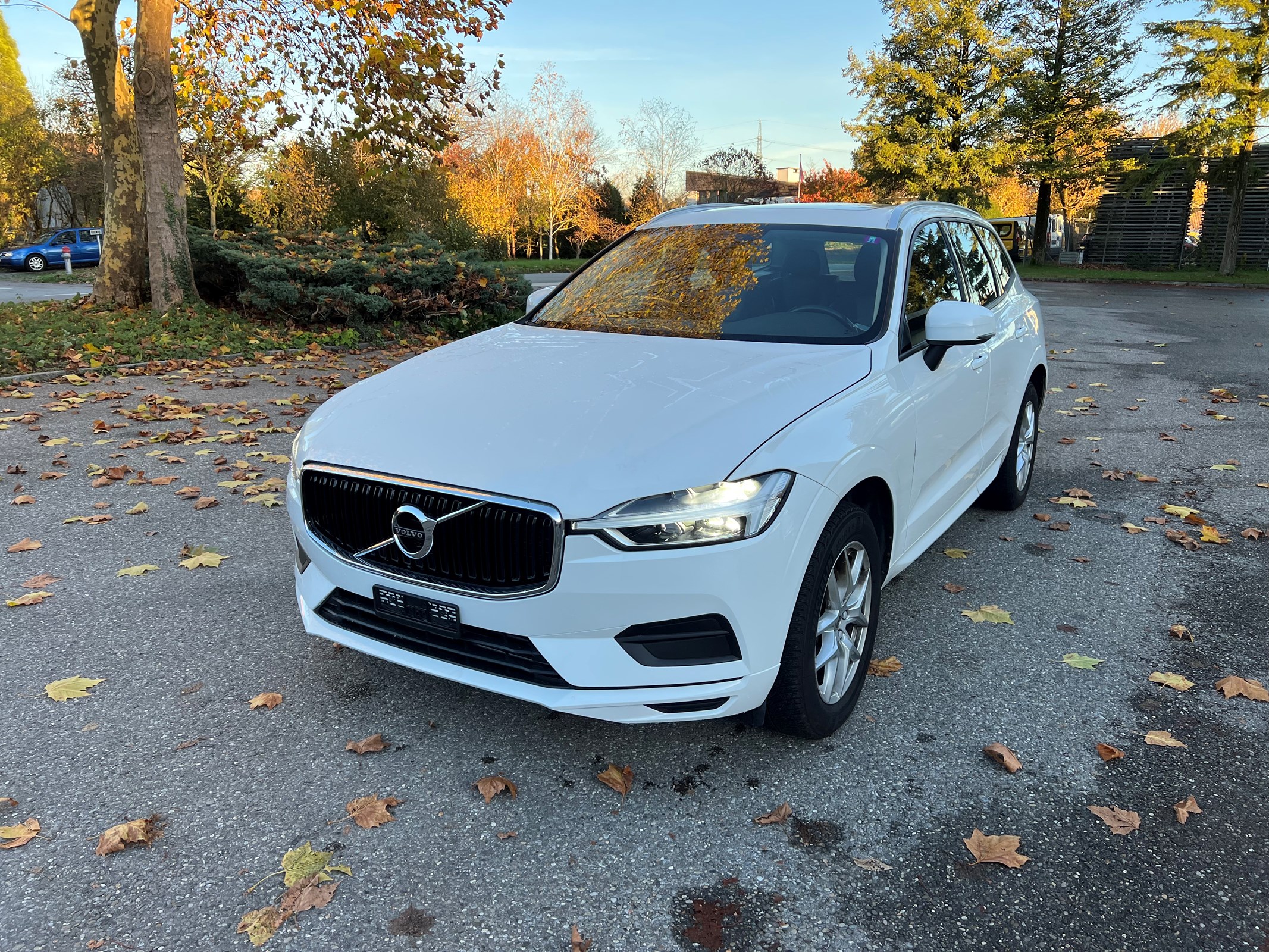 VOLVO XC60 D4 AWD Momentum Geartronic