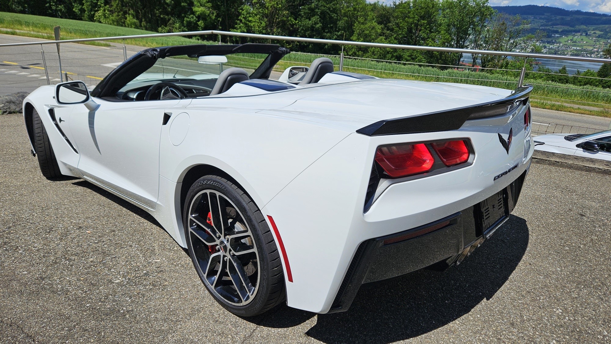 CHEVROLET Corvette Convertible Stingray 3LT