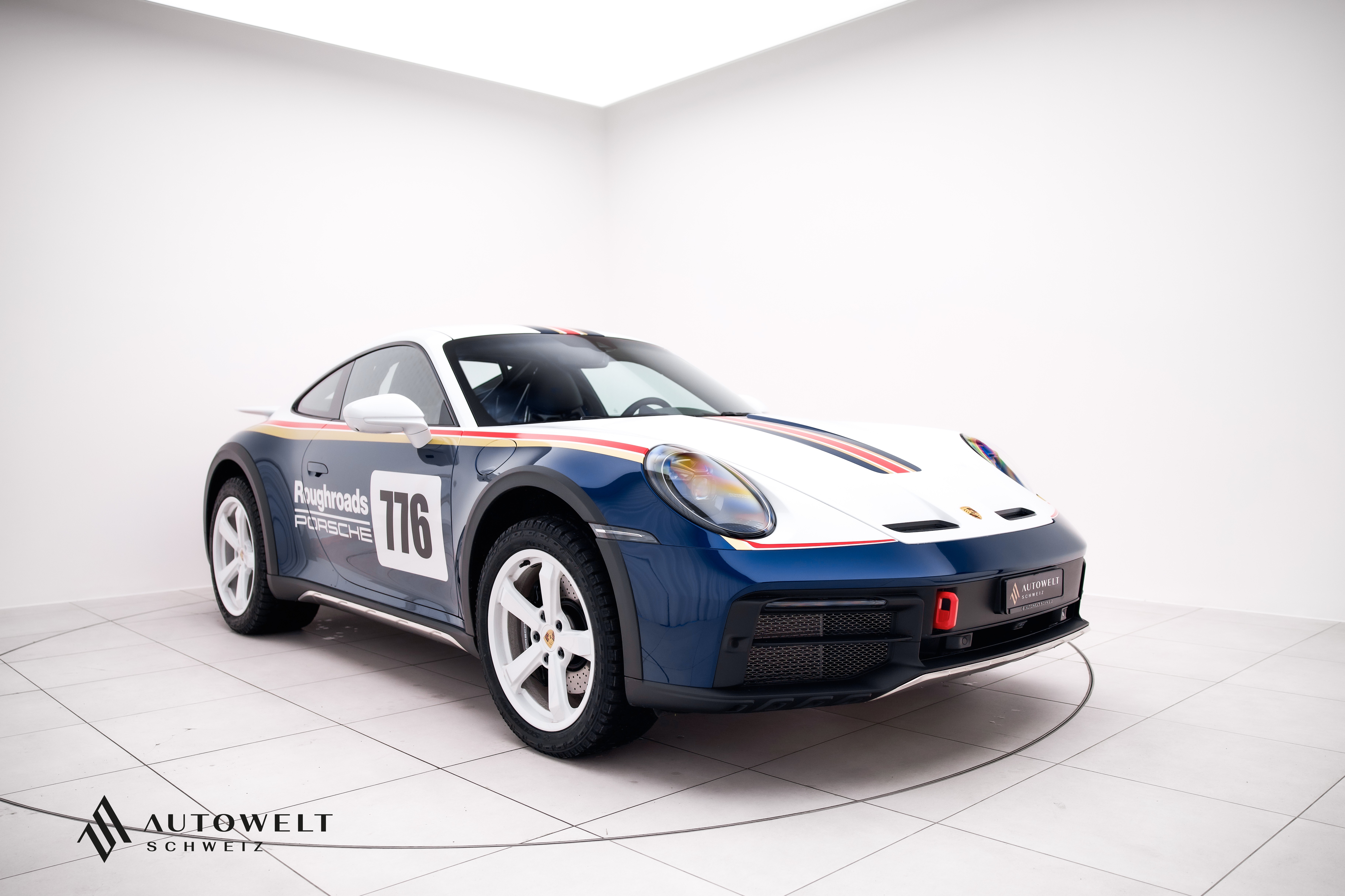 PORSCHE 911 Carrera Dakar PDK