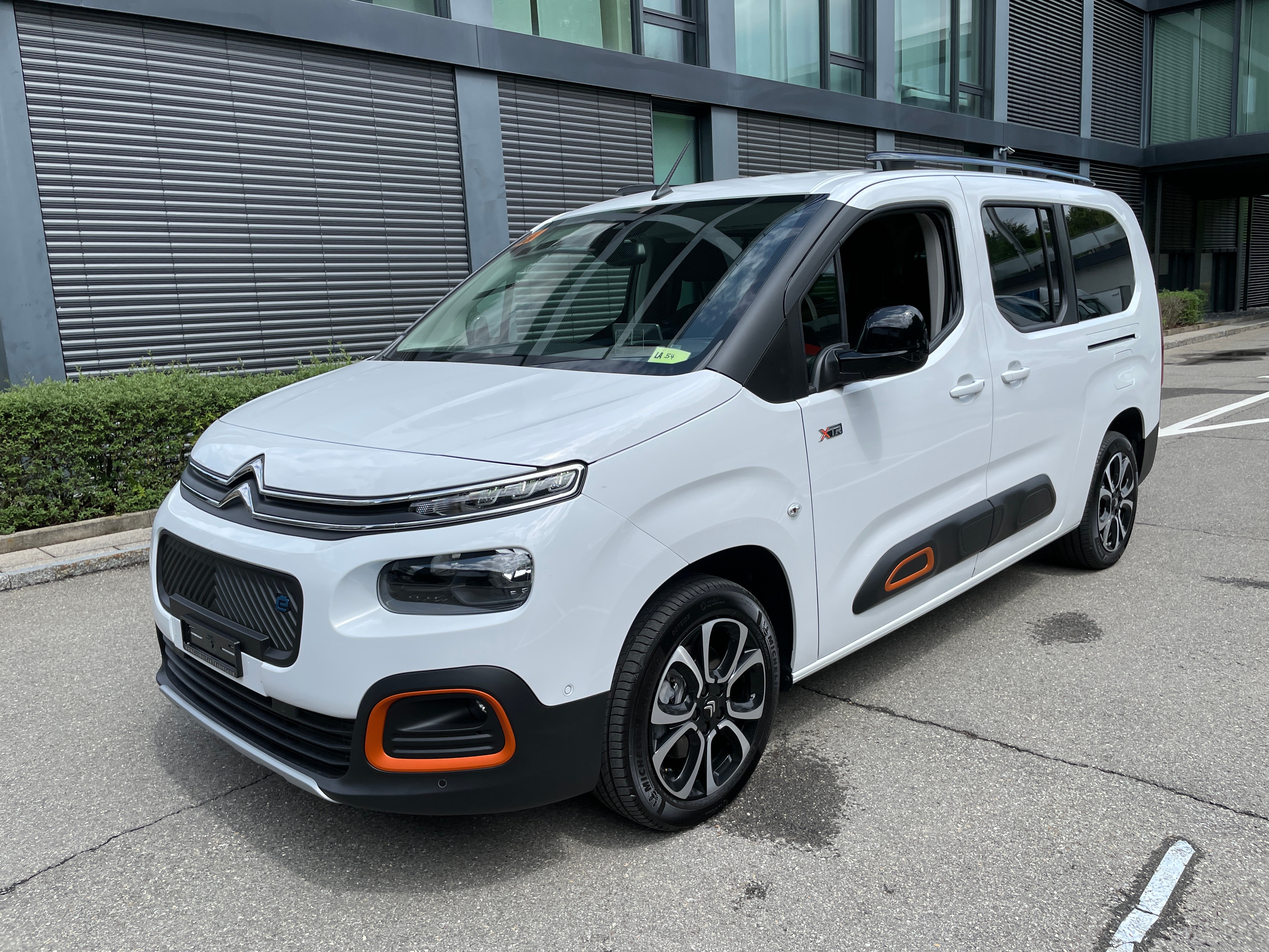 CITROEN e-Berlingo XL Shine, 7-Sitzer