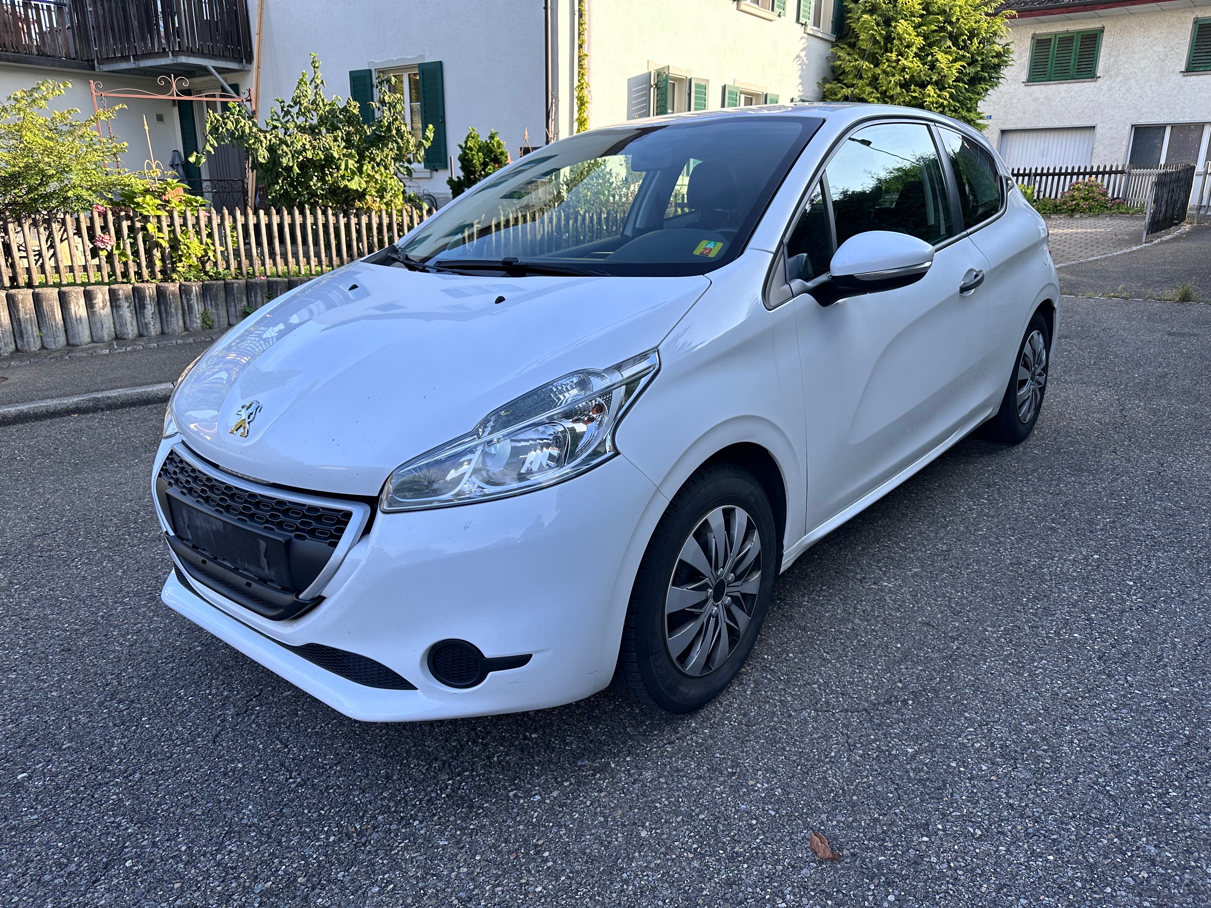 PEUGEOT 208 1.0 VTi Access