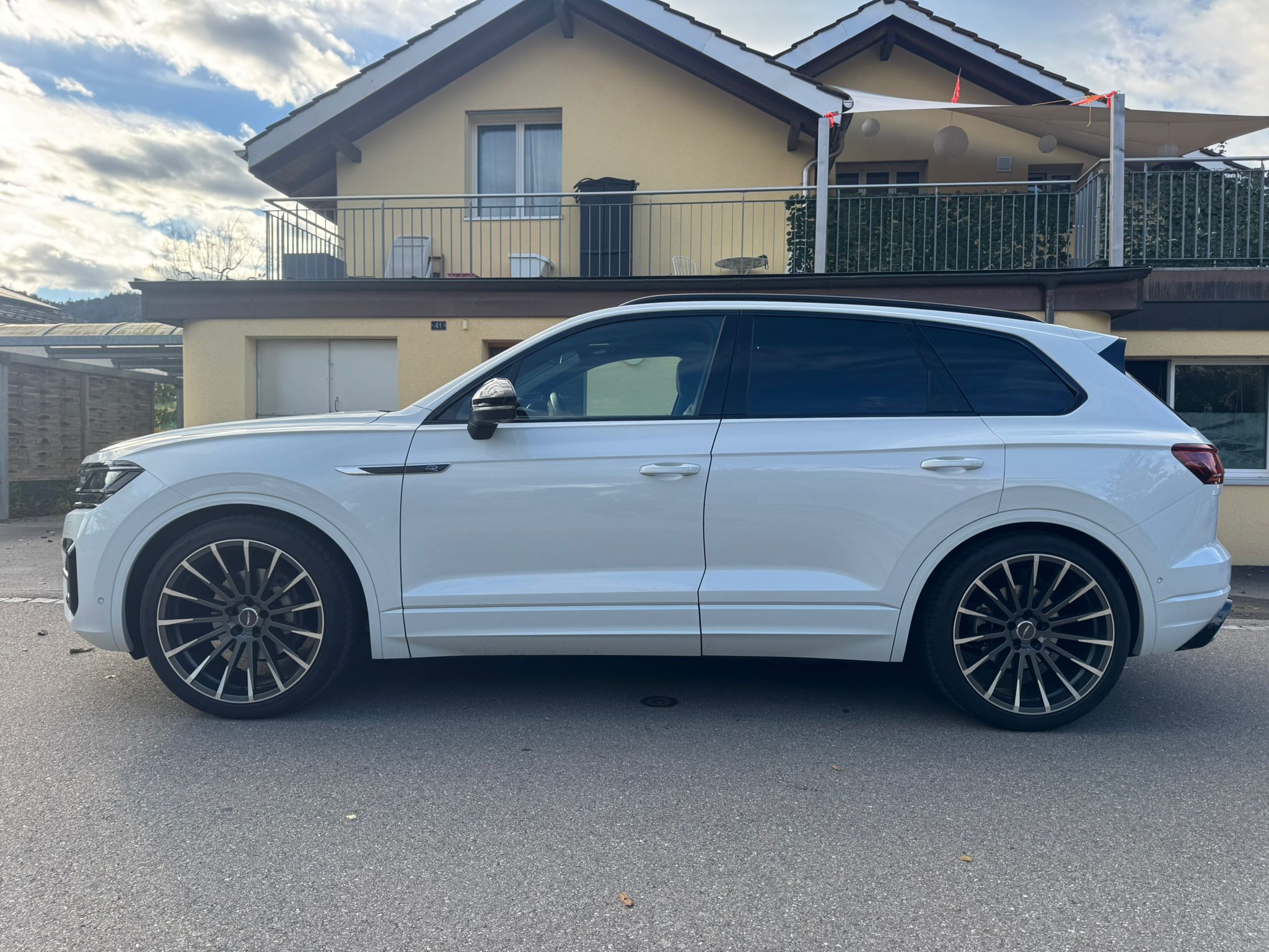 VW Touareg 3.0 TDI R Line Tiptronic