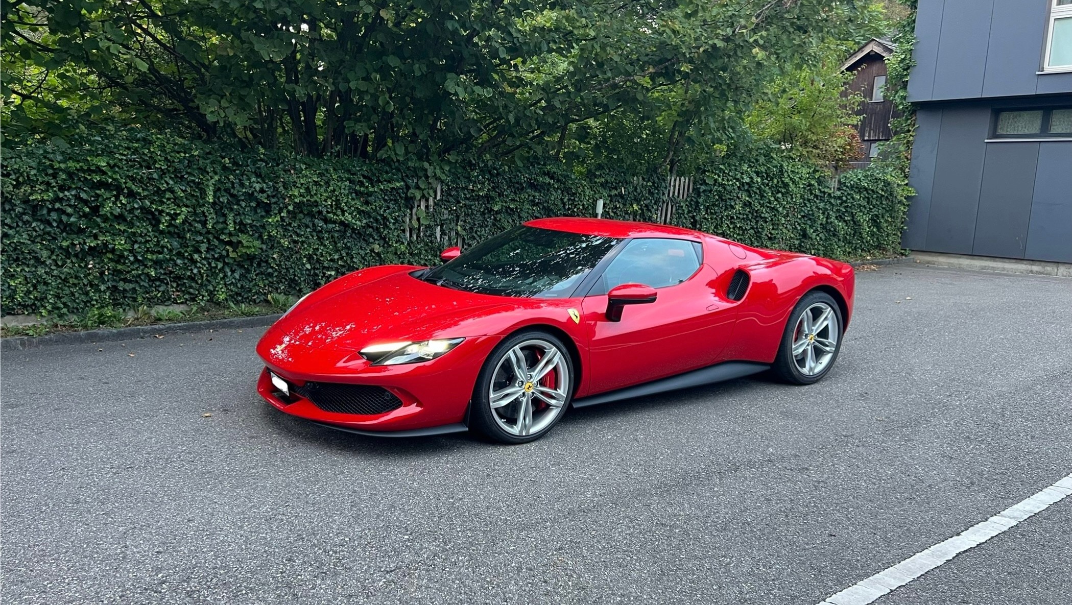 FERRARI 296 GTB