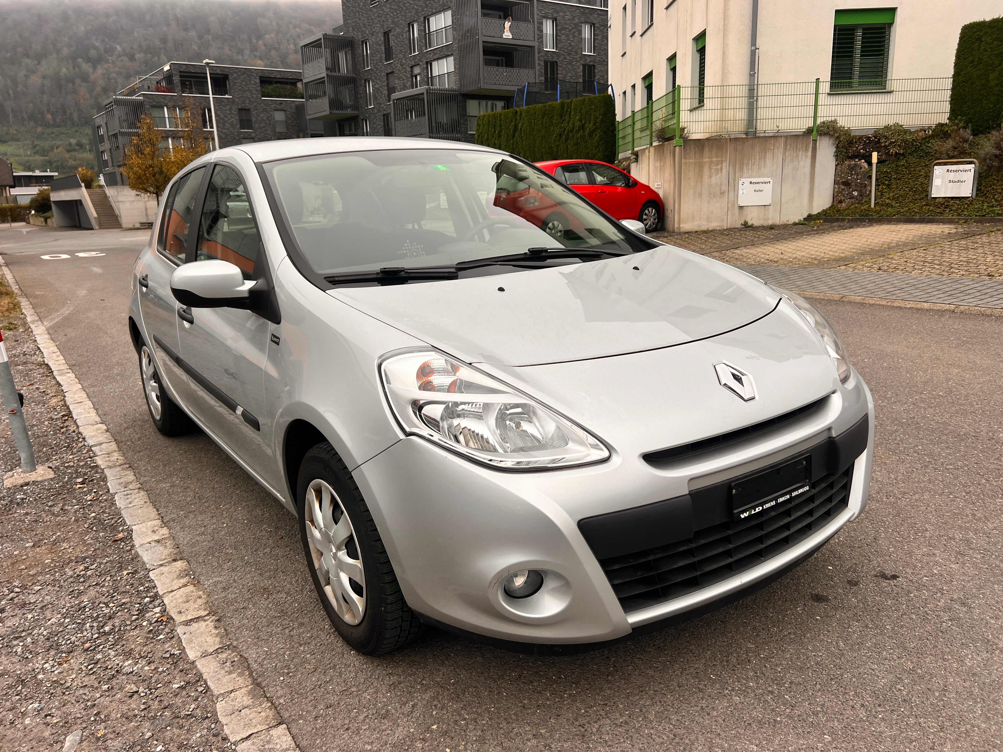 RENAULT Clio 1.2 16V Expression