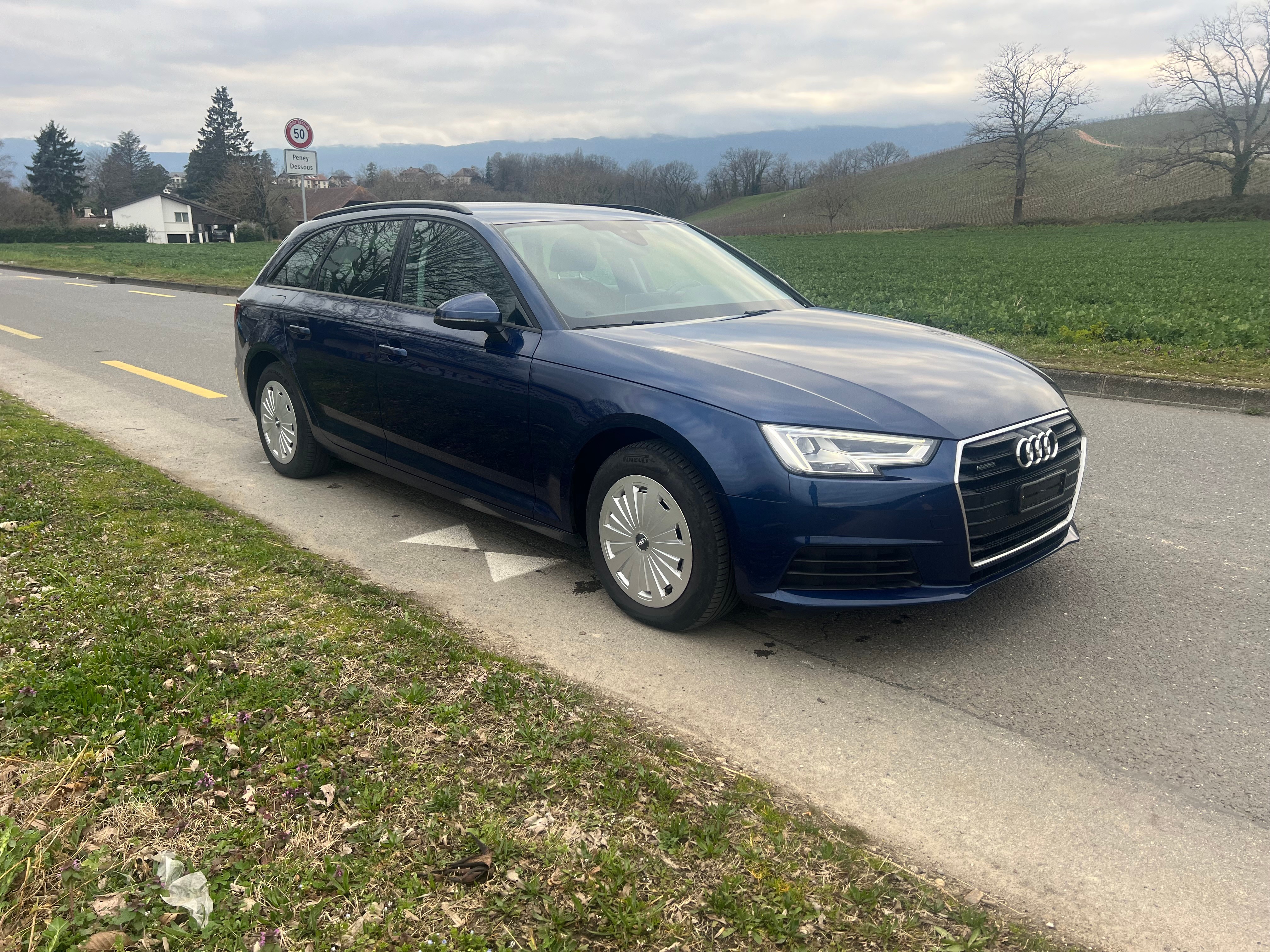 AUDI A4 Avant 2.0 TDI Design quattro