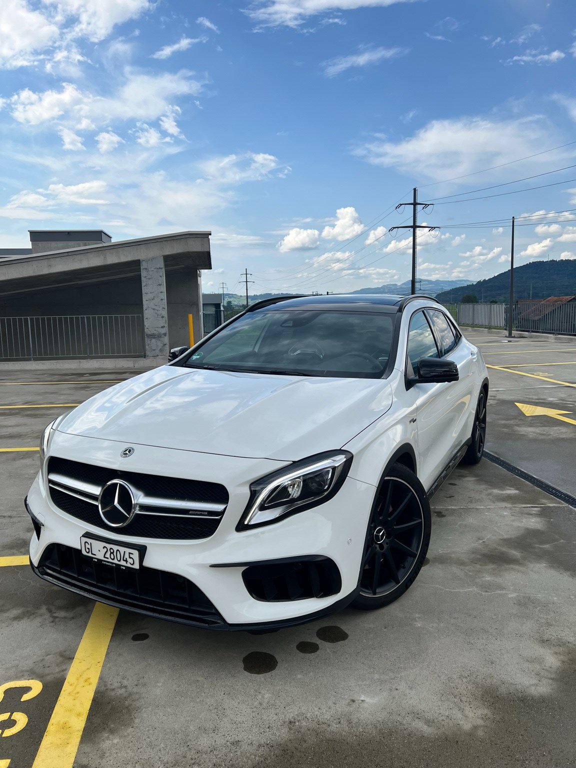 MERCEDES-BENZ GLA 45 AMG 4Matic 7G-DCT