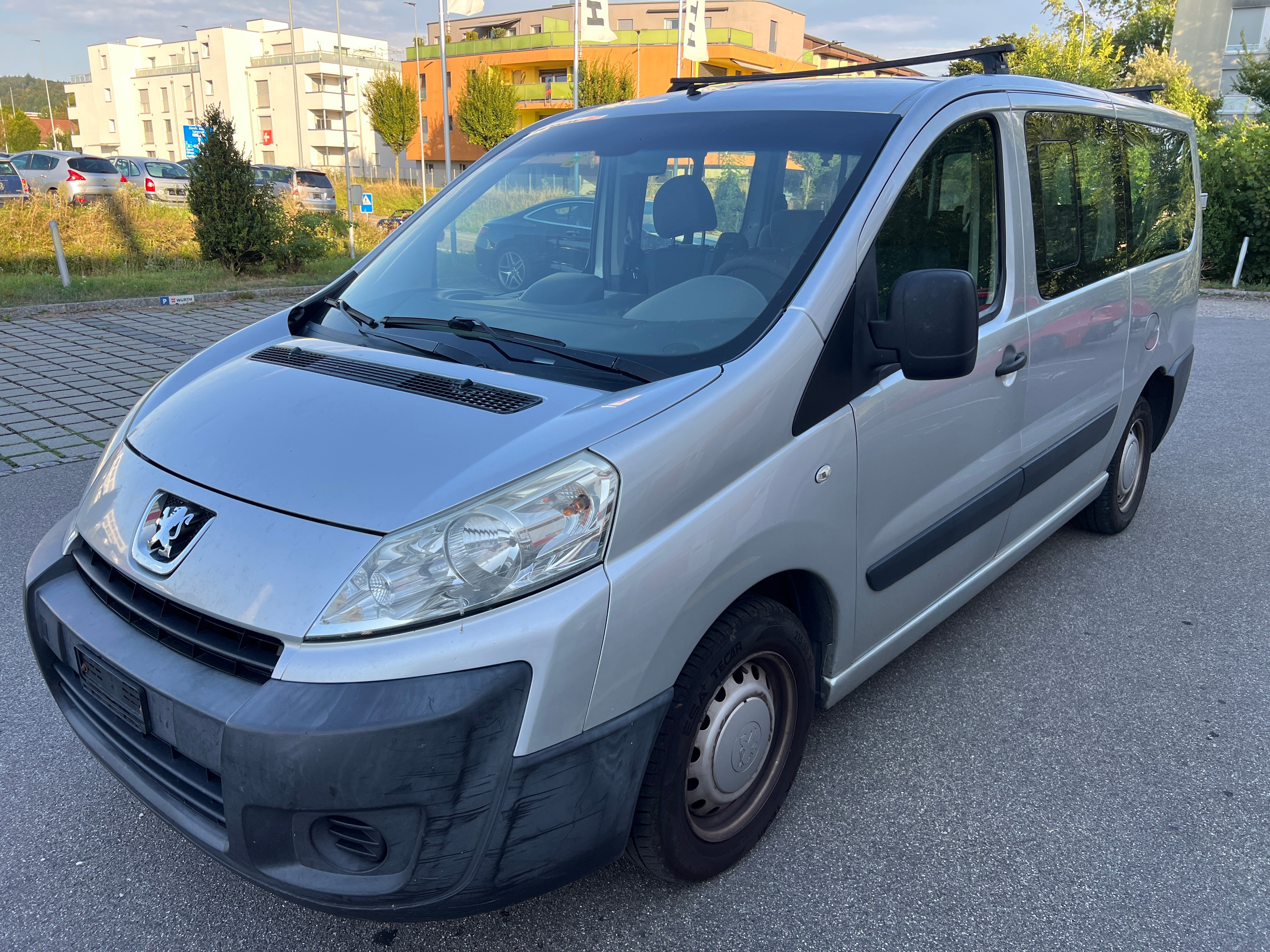 PEUGEOT Expert Tepee 2.0 HDi Confort L2