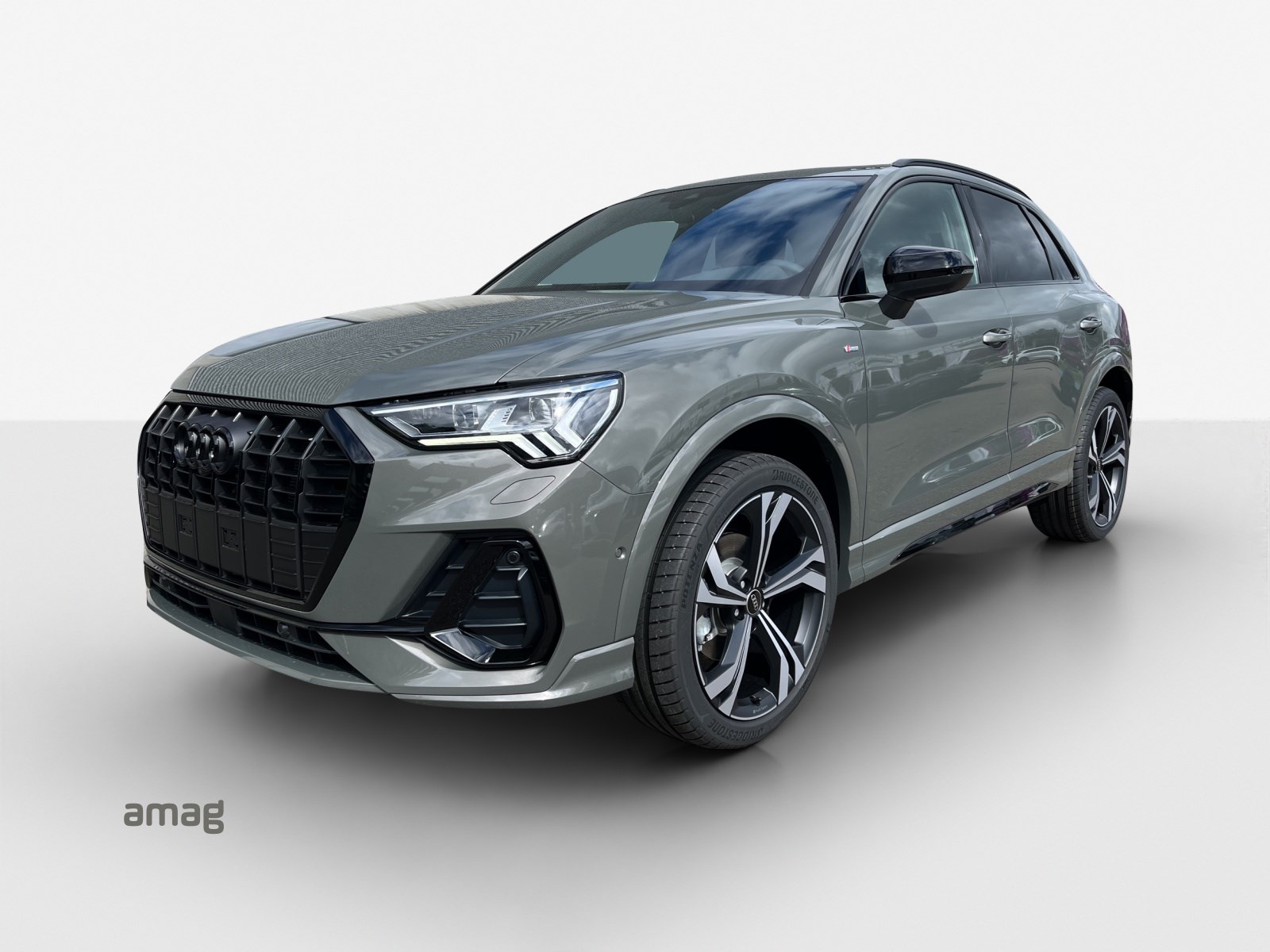 AUDI Q3 35 TFSI S line Attraction S-tronic