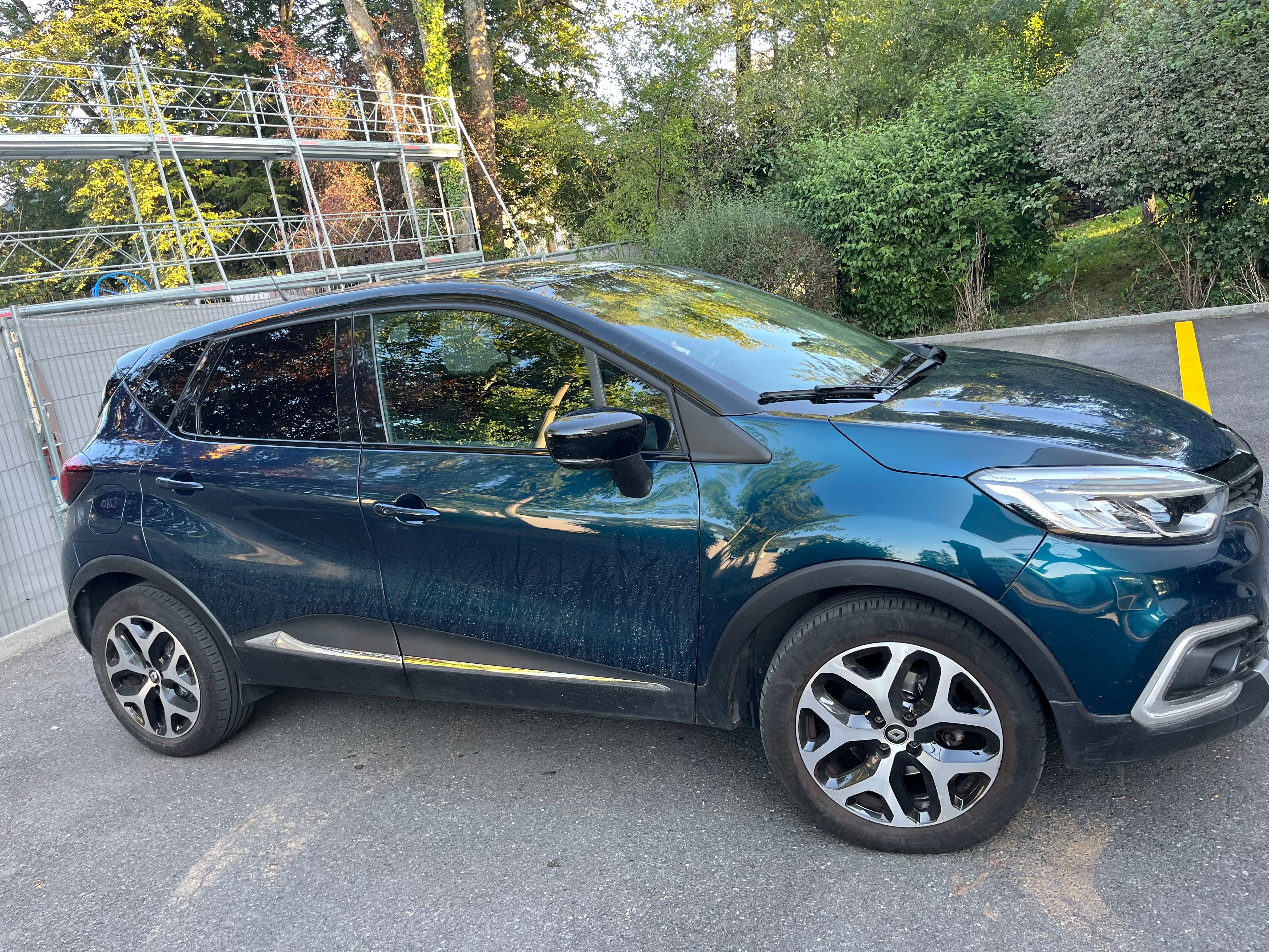 RENAULT Captur 1.3 T 16V Intens EDC