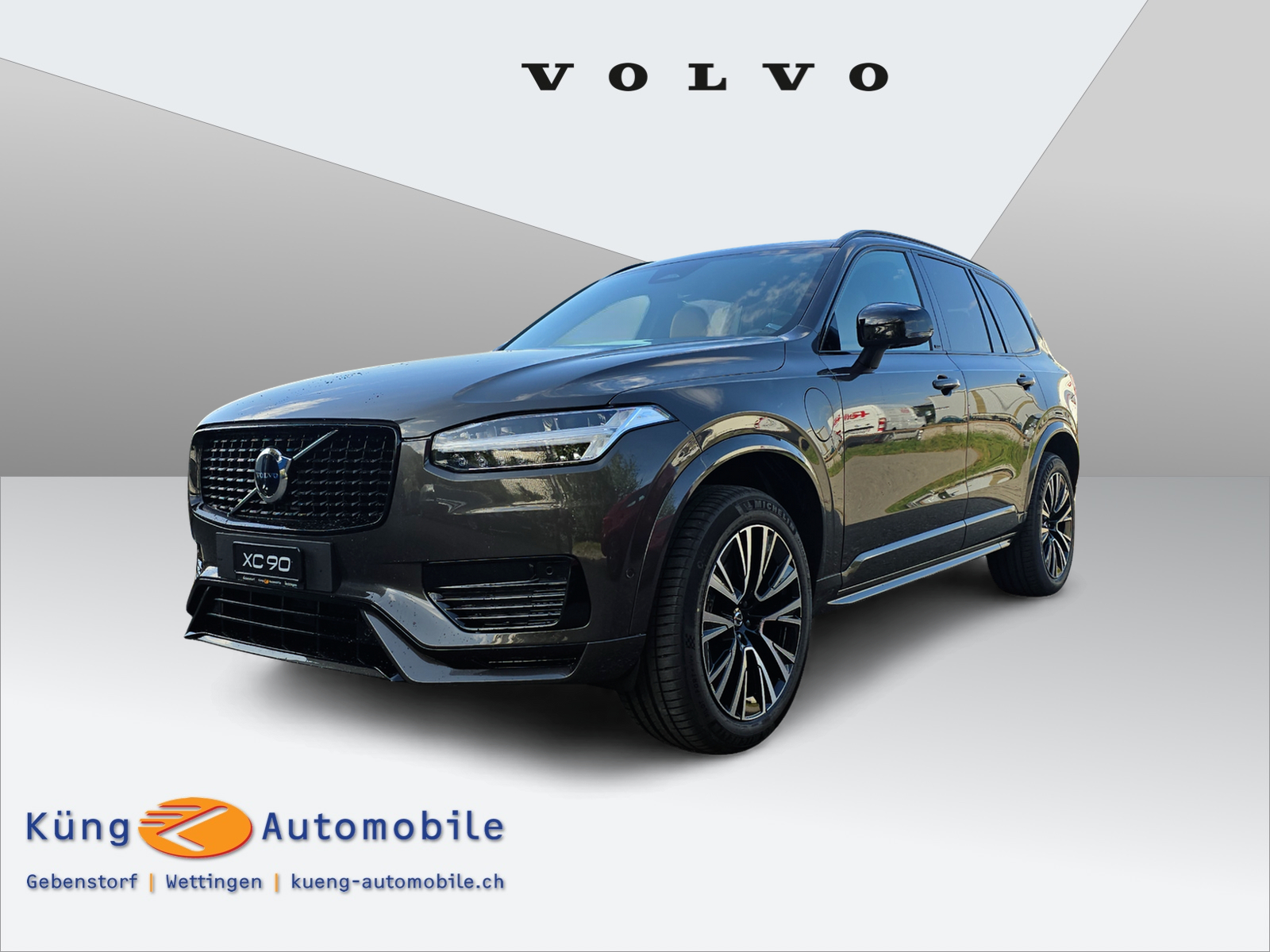 VOLVO XC90 T8 eAWD PluginHybrid Plus Dark Xcentric