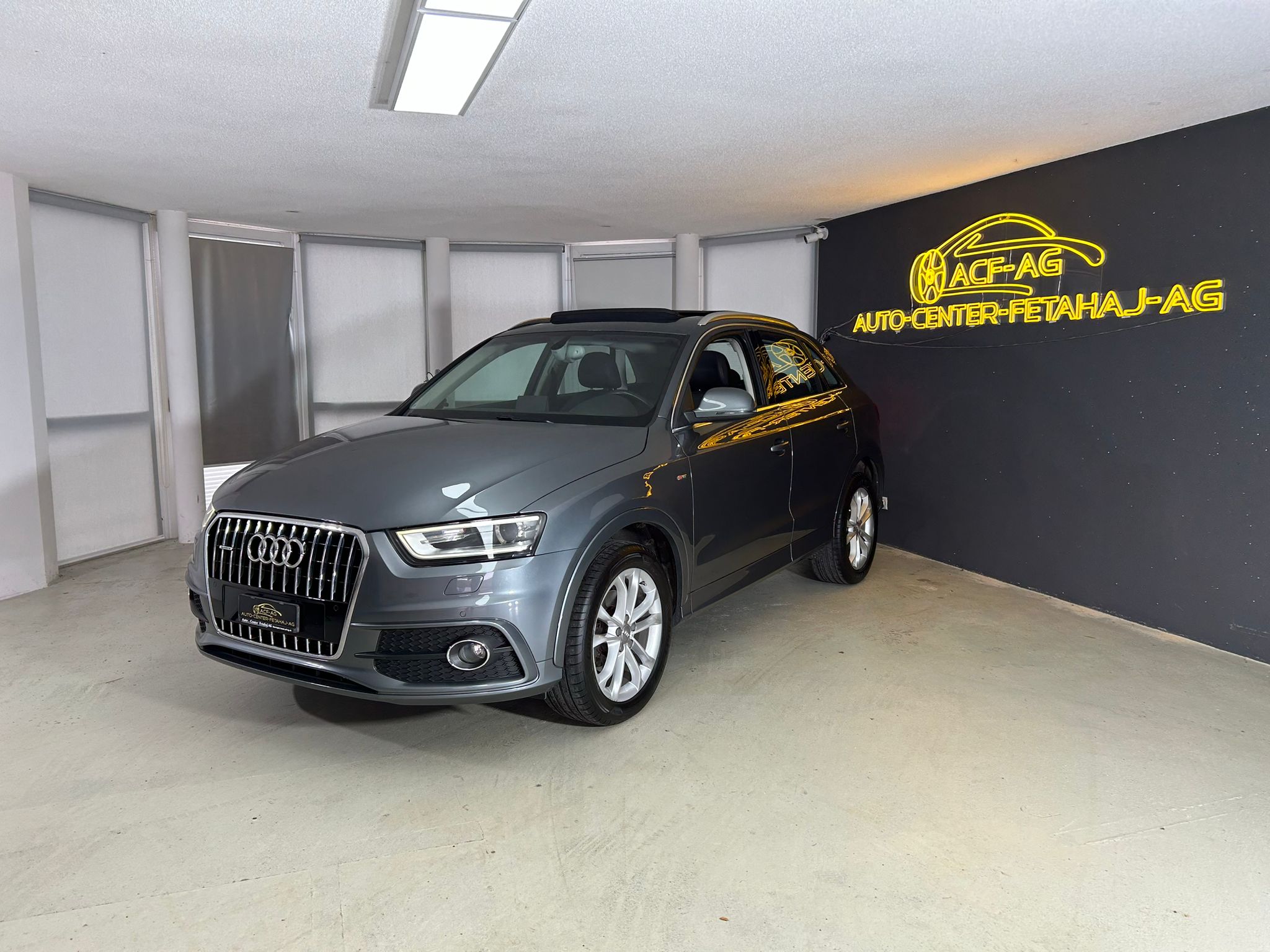 AUDI Q3 2.0 TDI quattro S-tronic