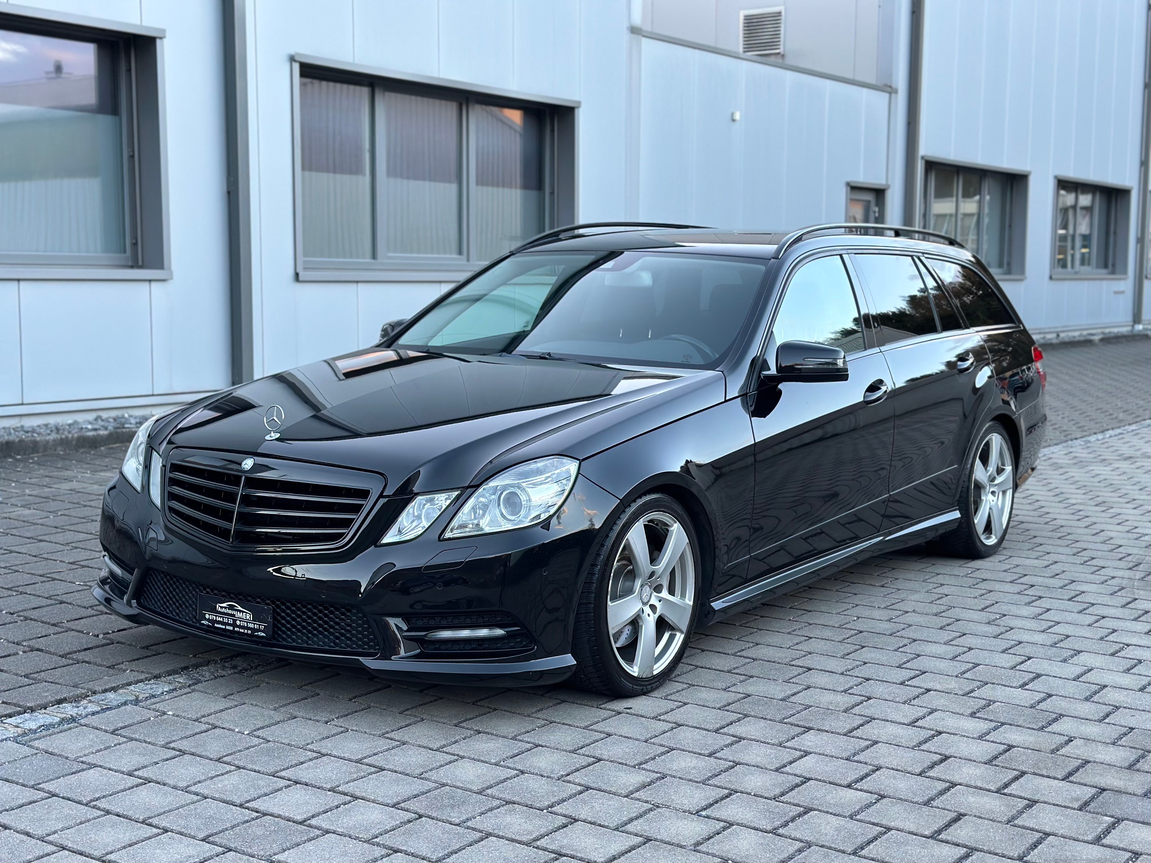 MERCEDES-BENZ E 350 CDI BlueEfficiency Avantgarde 7G-Tronic 4Matic