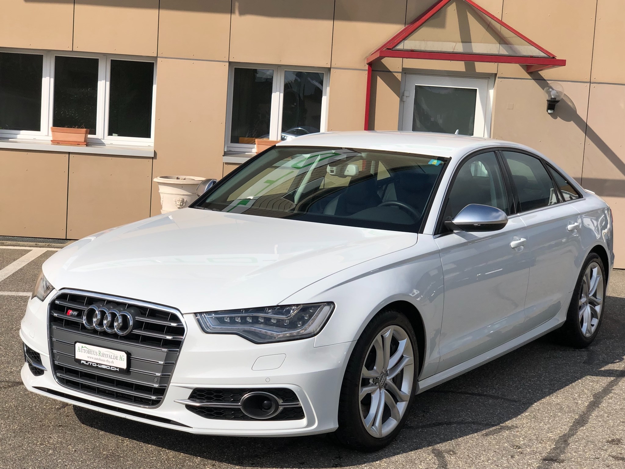 AUDI S6 4.0 TFSI V8 quattro S-tronic