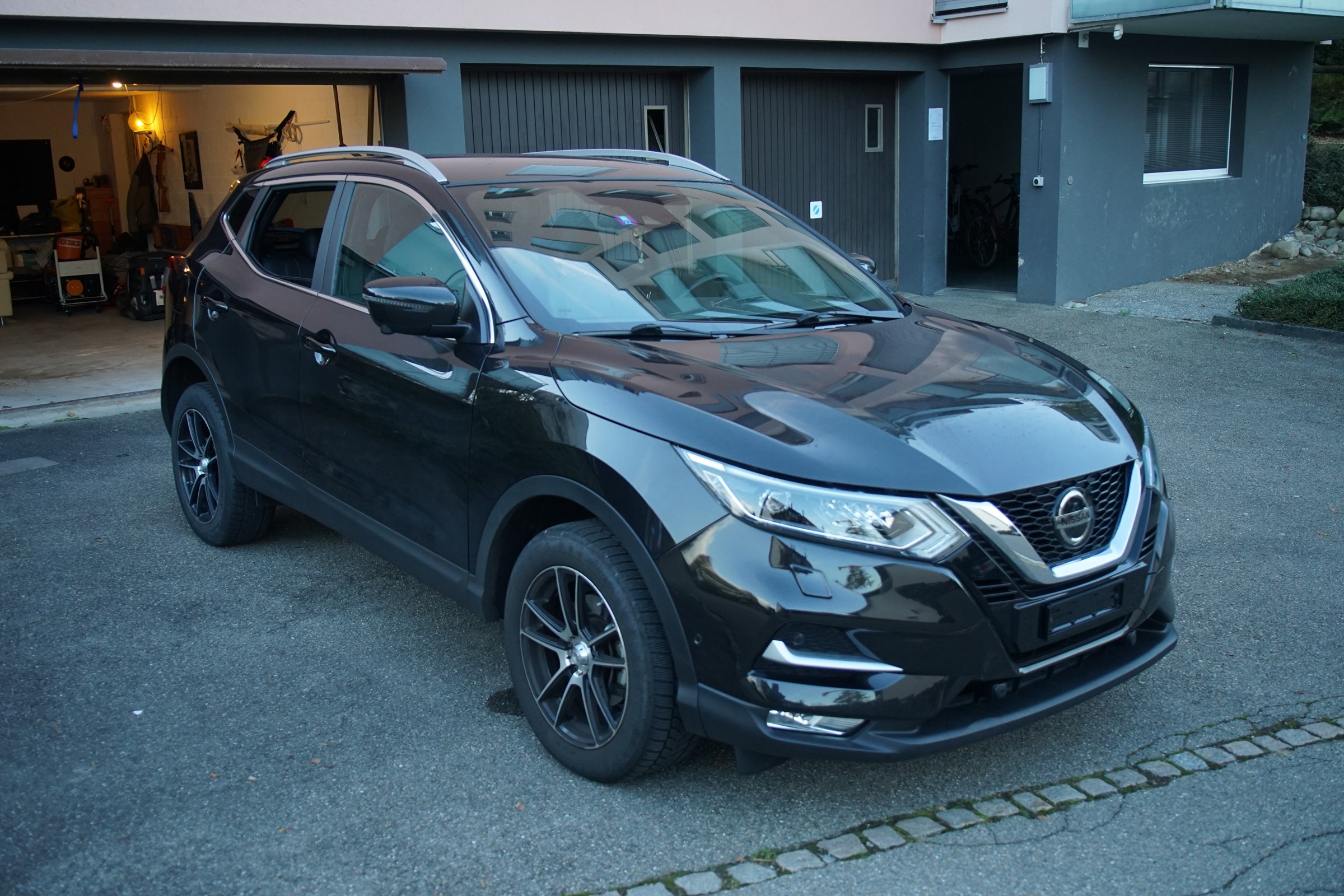 NISSAN Qashqai 1.2 DIG-T tekna