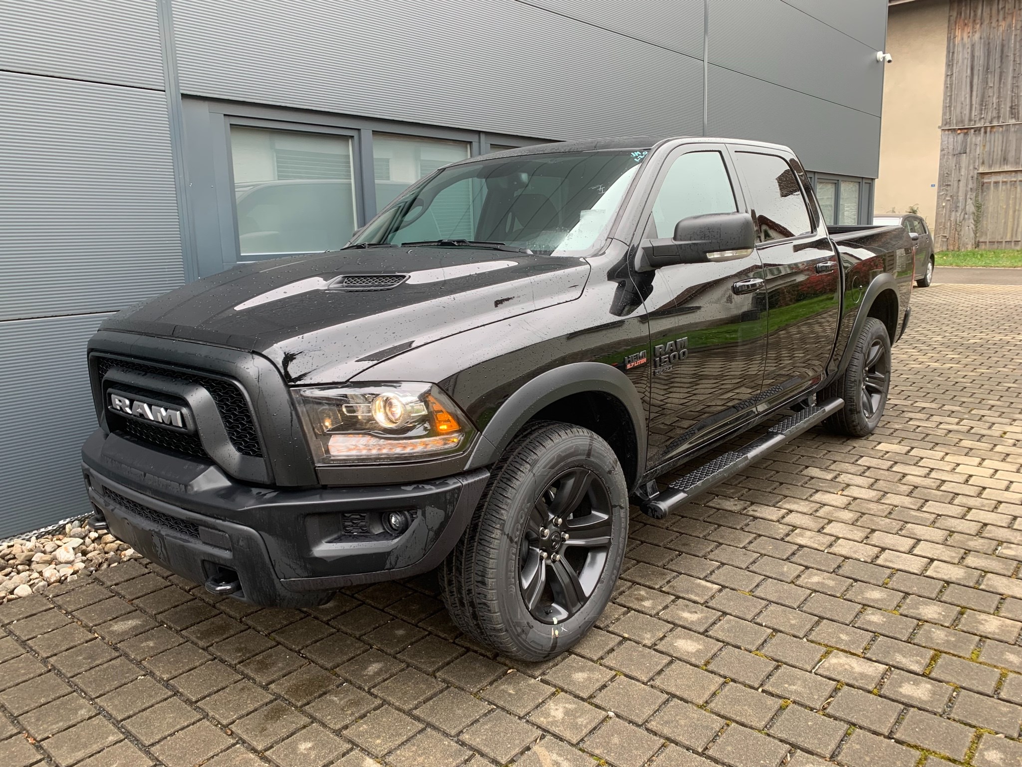 DODGE Ram 1500 Classic Warlock V8 Crew Cab