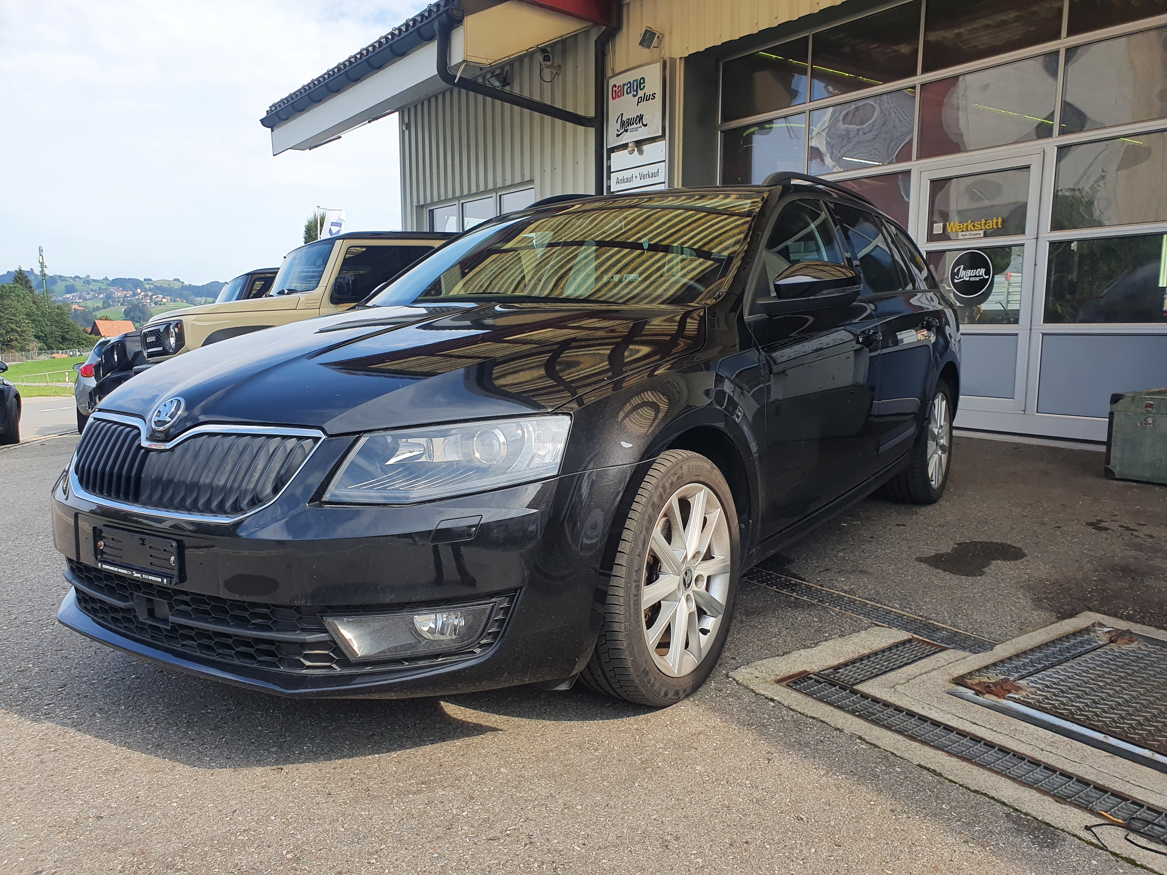 SKODA Octavia Combi 2.0 TDI Fresh 4x4