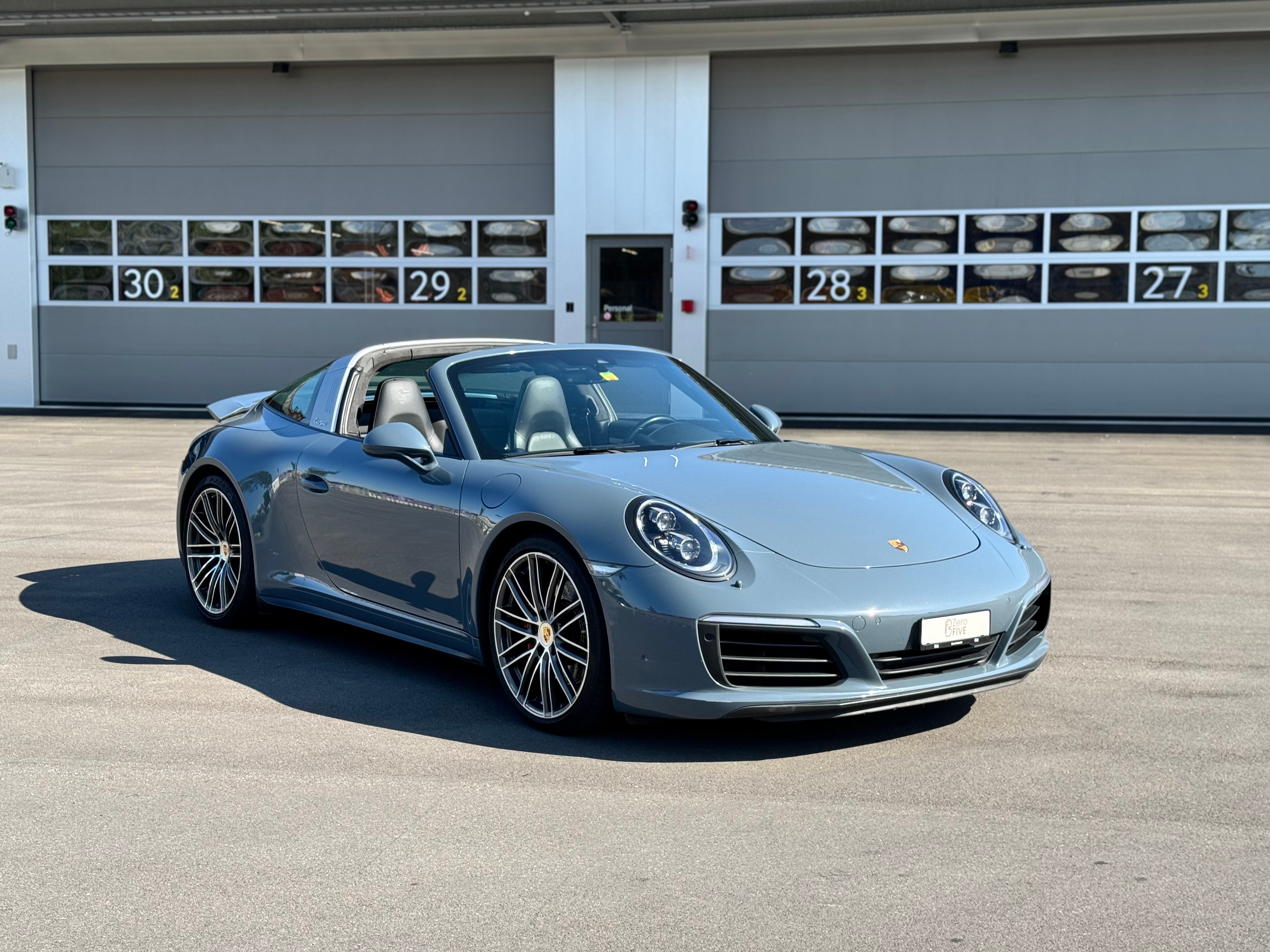 PORSCHE 911 Targa 4S PDK