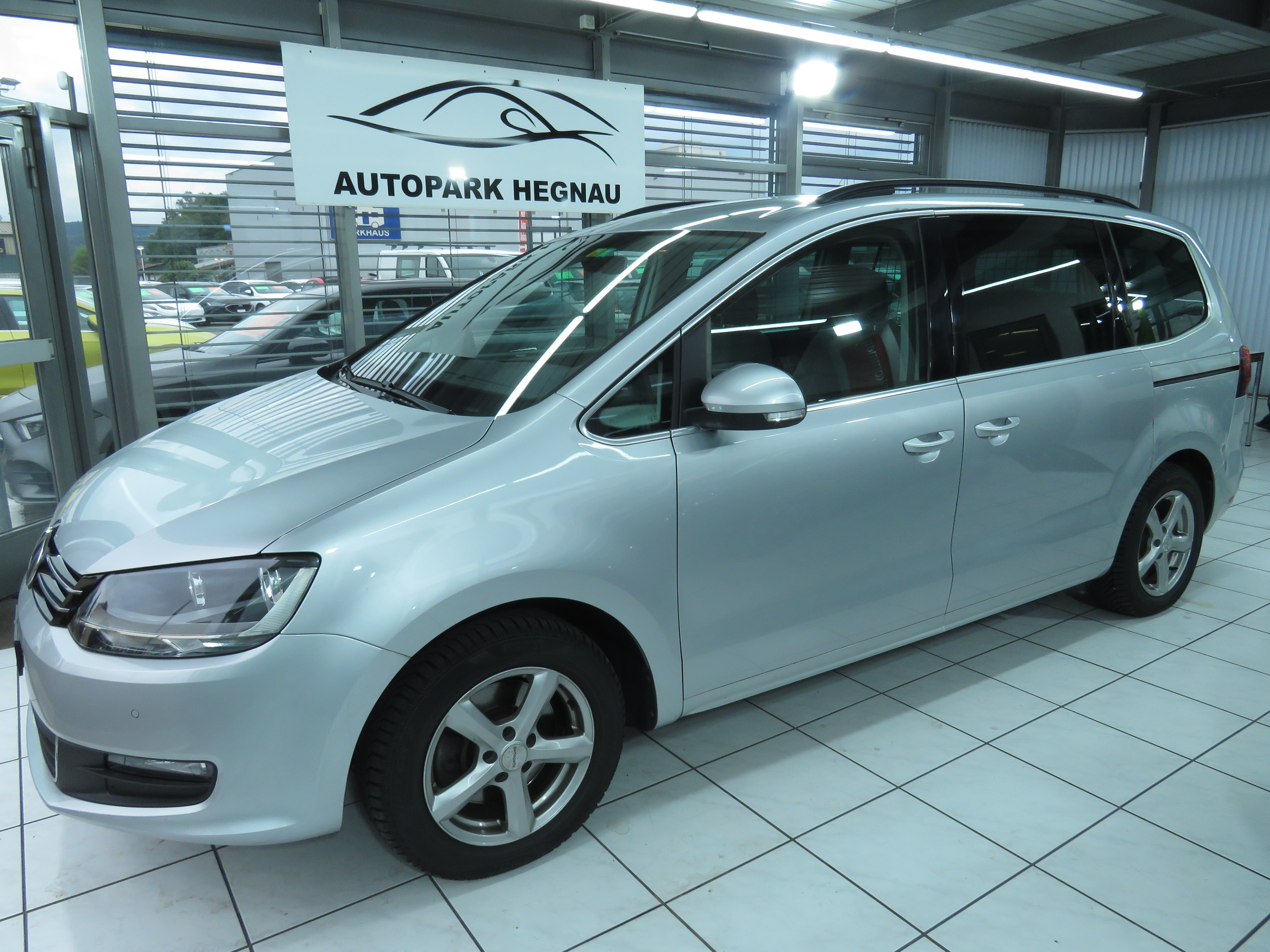 VW Sharan 2.0 TDI BMT Comfortline DSG (Automat)