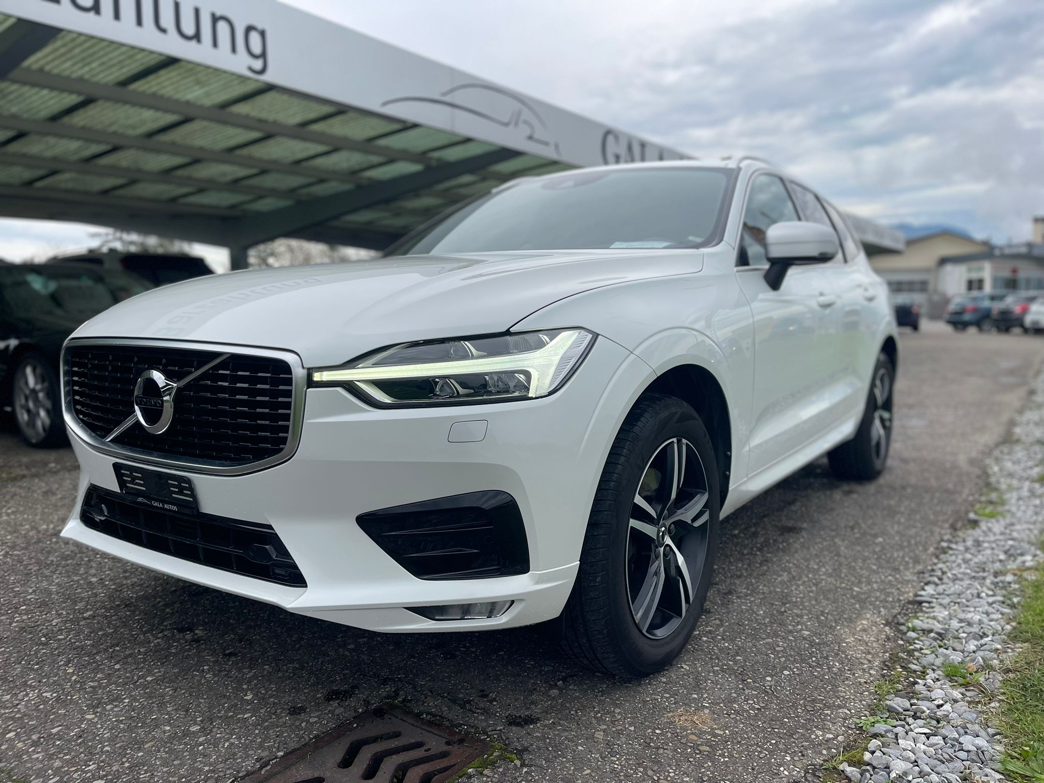 VOLVO XC60 T5 AWD R-Design Geartronic