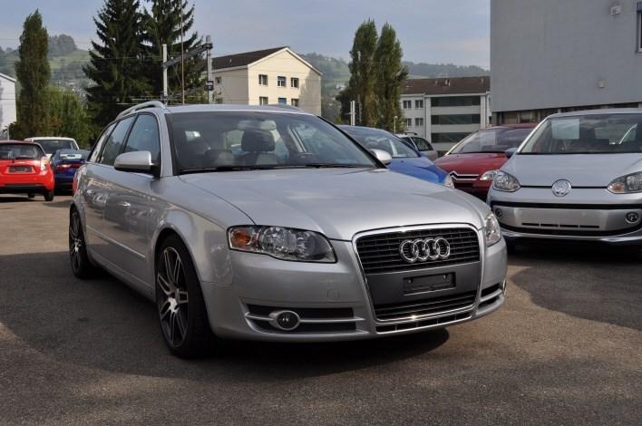 AUDI A4 Avant 2.0 TDI 140 DPF