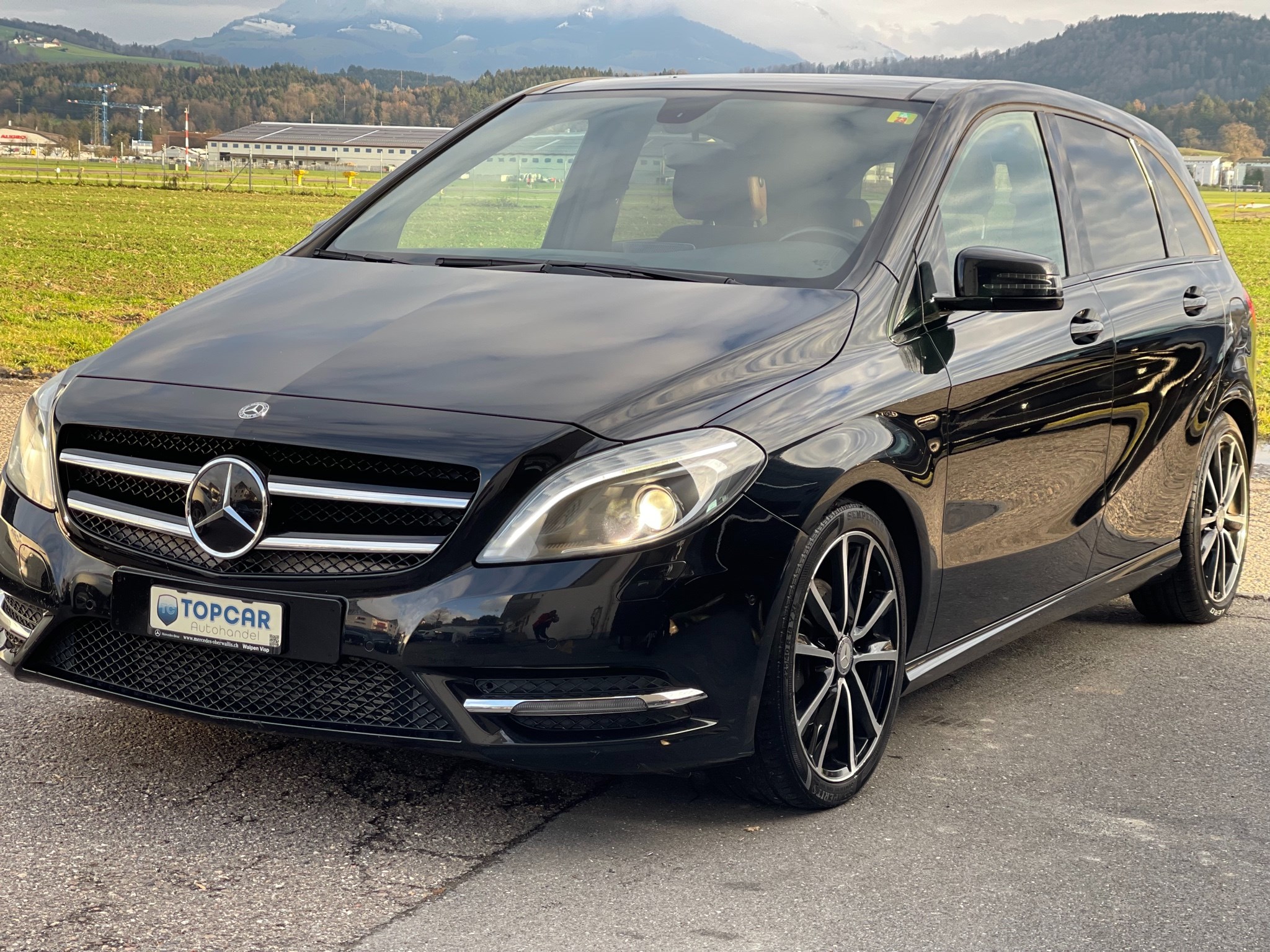 MERCEDES-BENZ B 200 7G-DCT