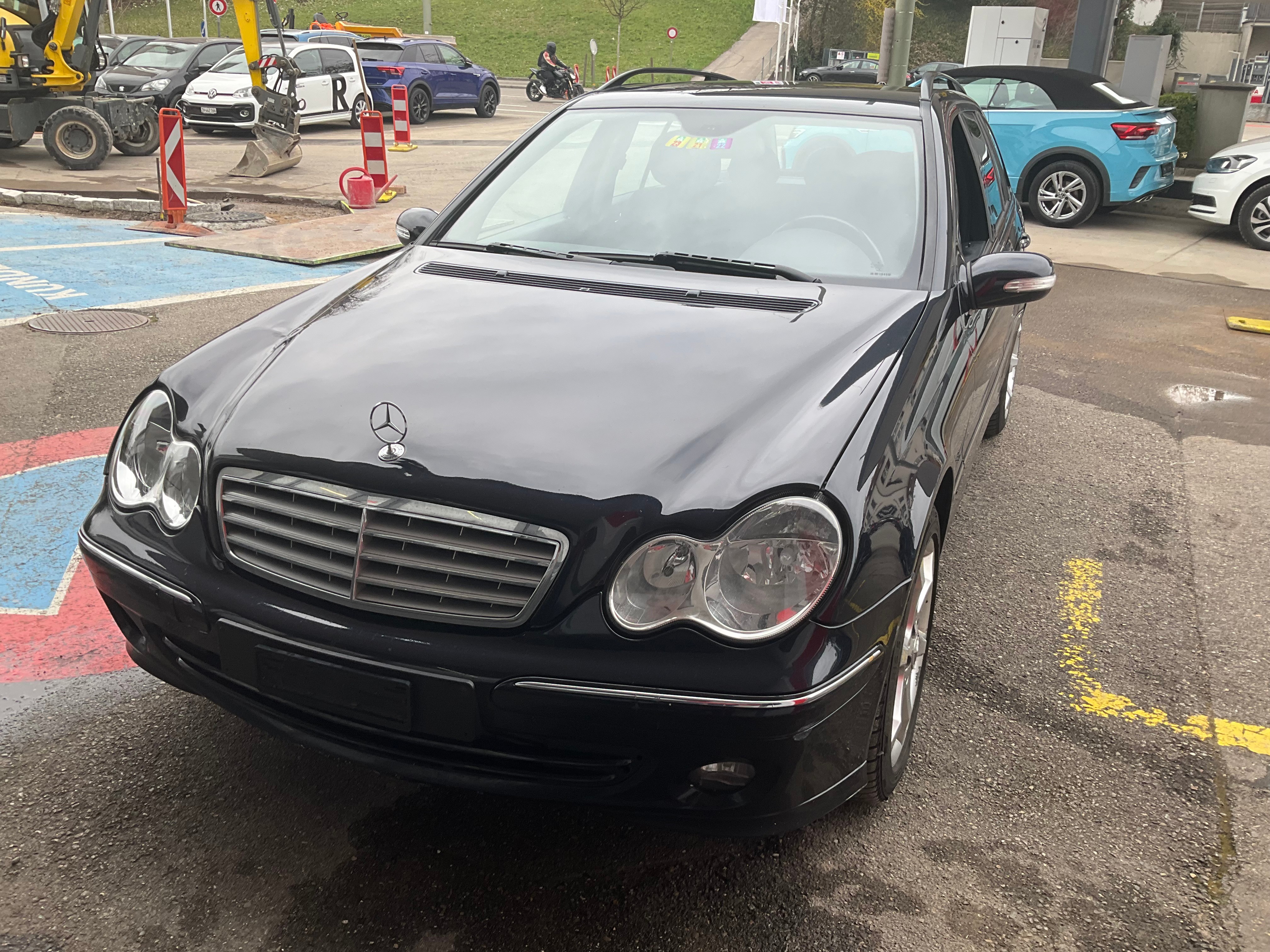 MERCEDES-BENZ C 200