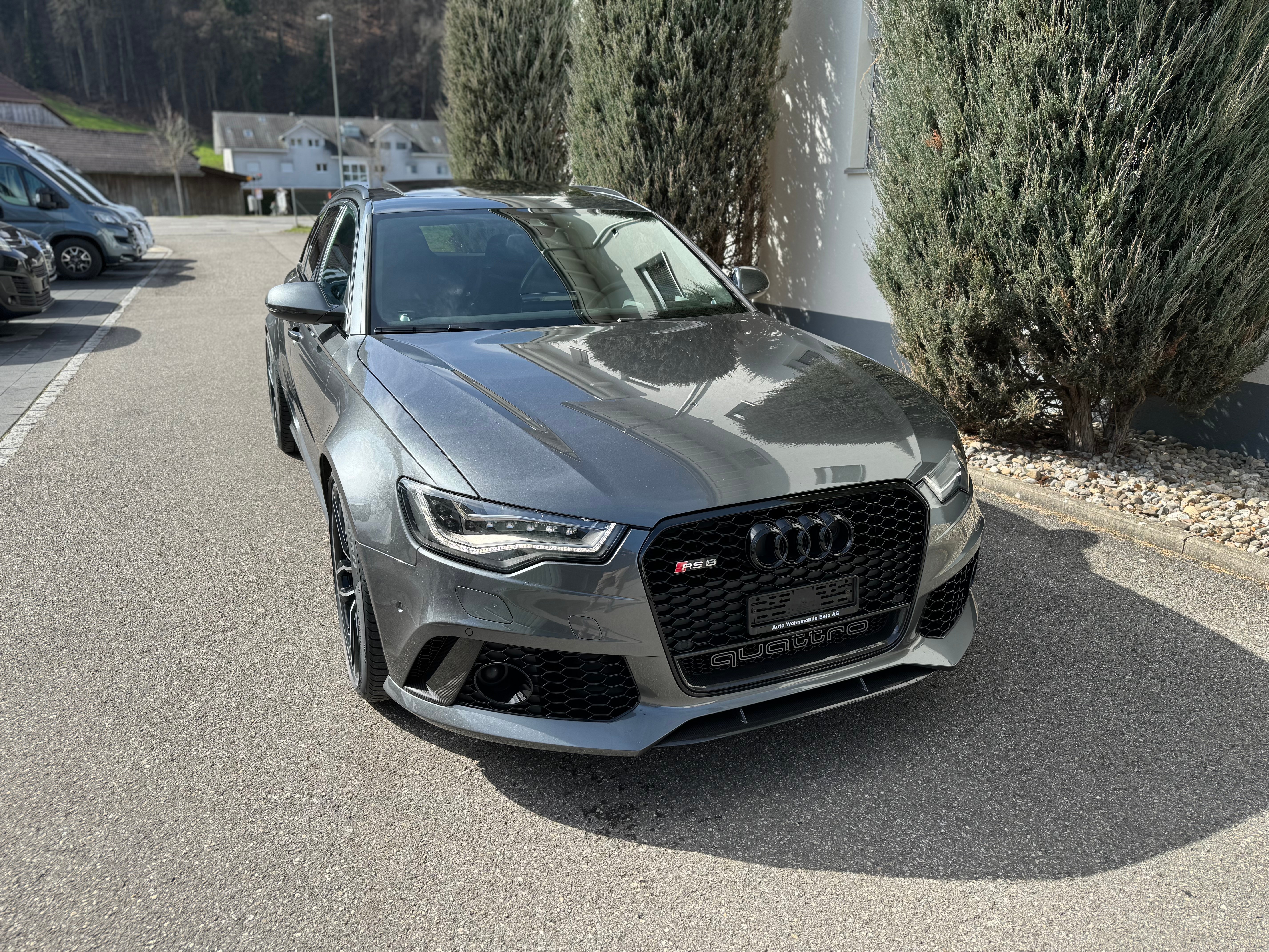 AUDI RS6 Avant 4.0 TFSI V8 quattro Tiptronic