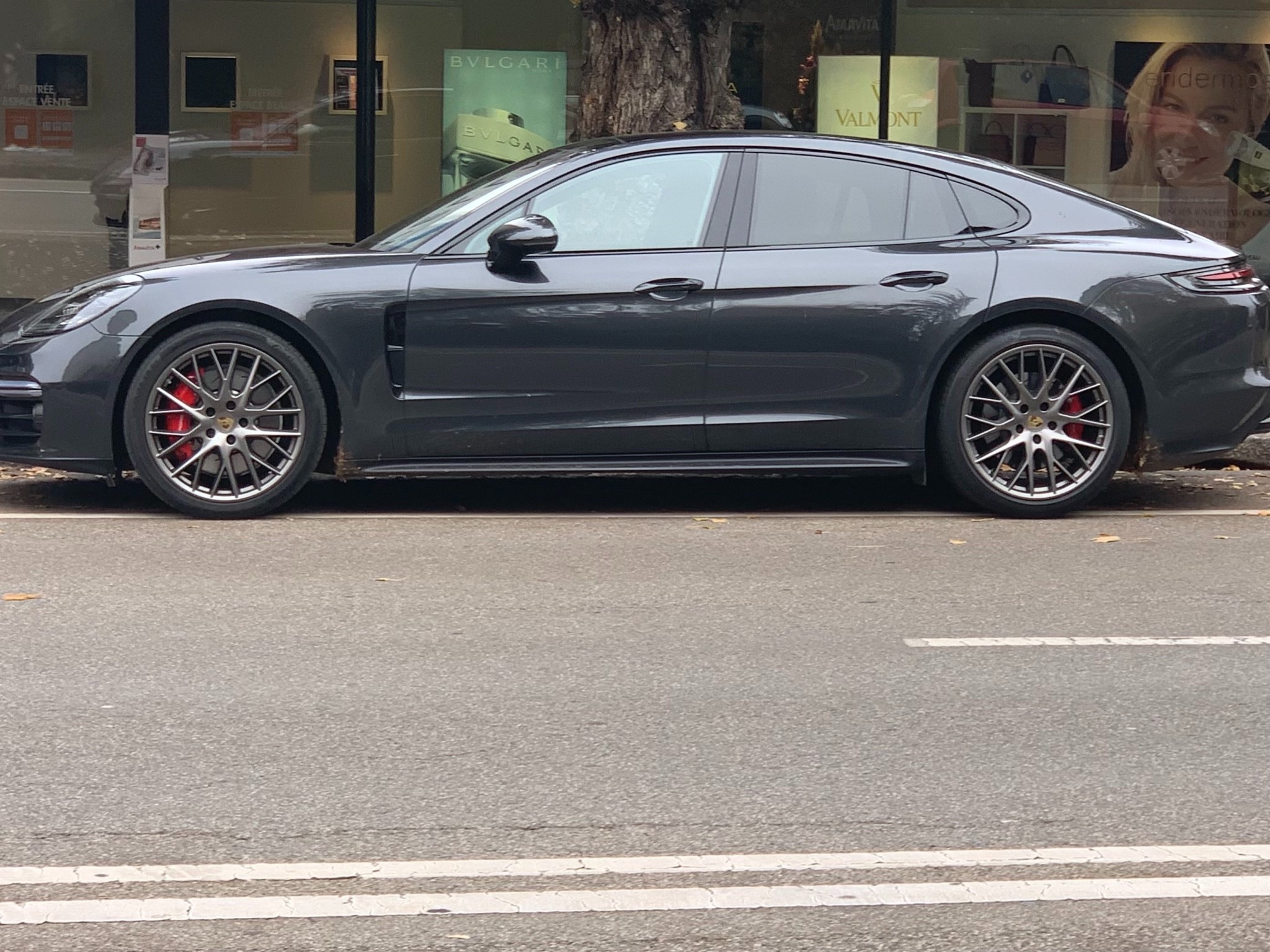 PORSCHE PANAMERA GTS