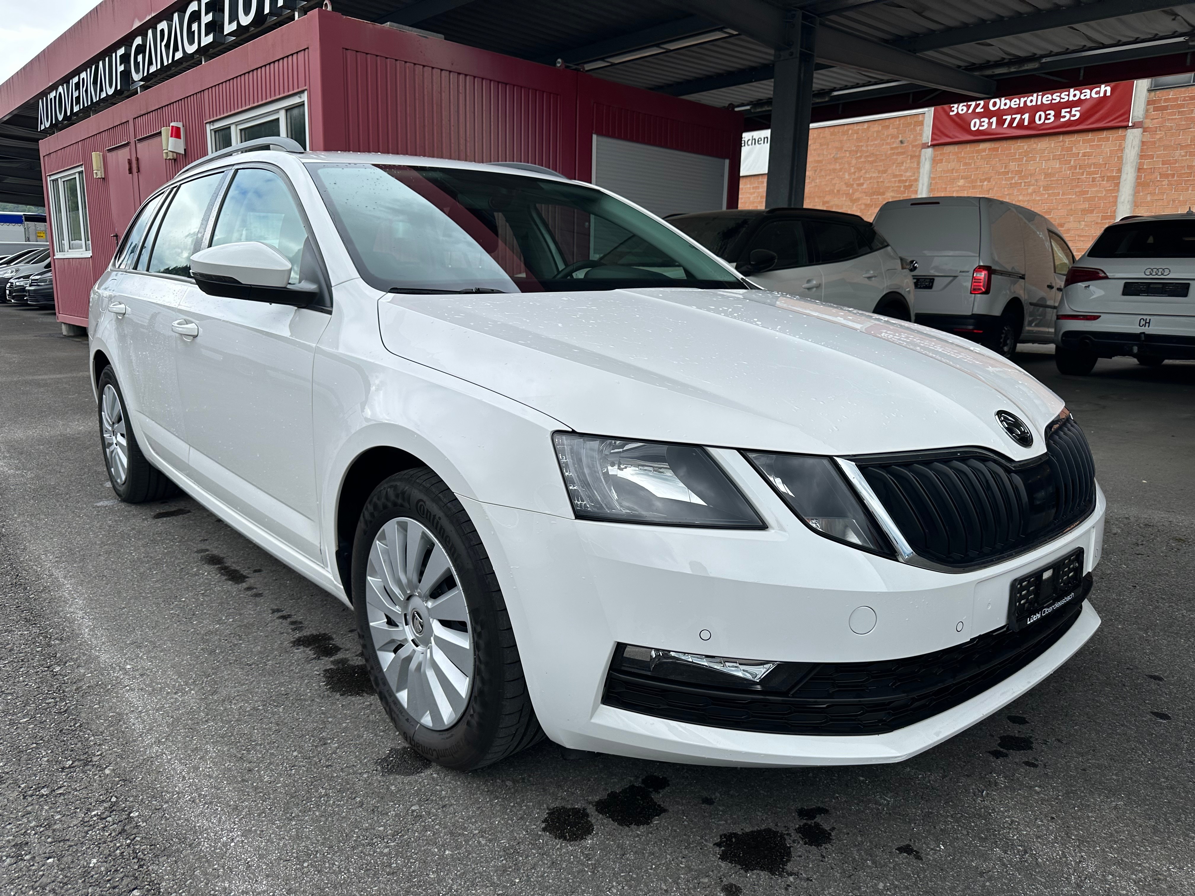 SKODA Octavia Combi 1.6 TDI Ambition DSG