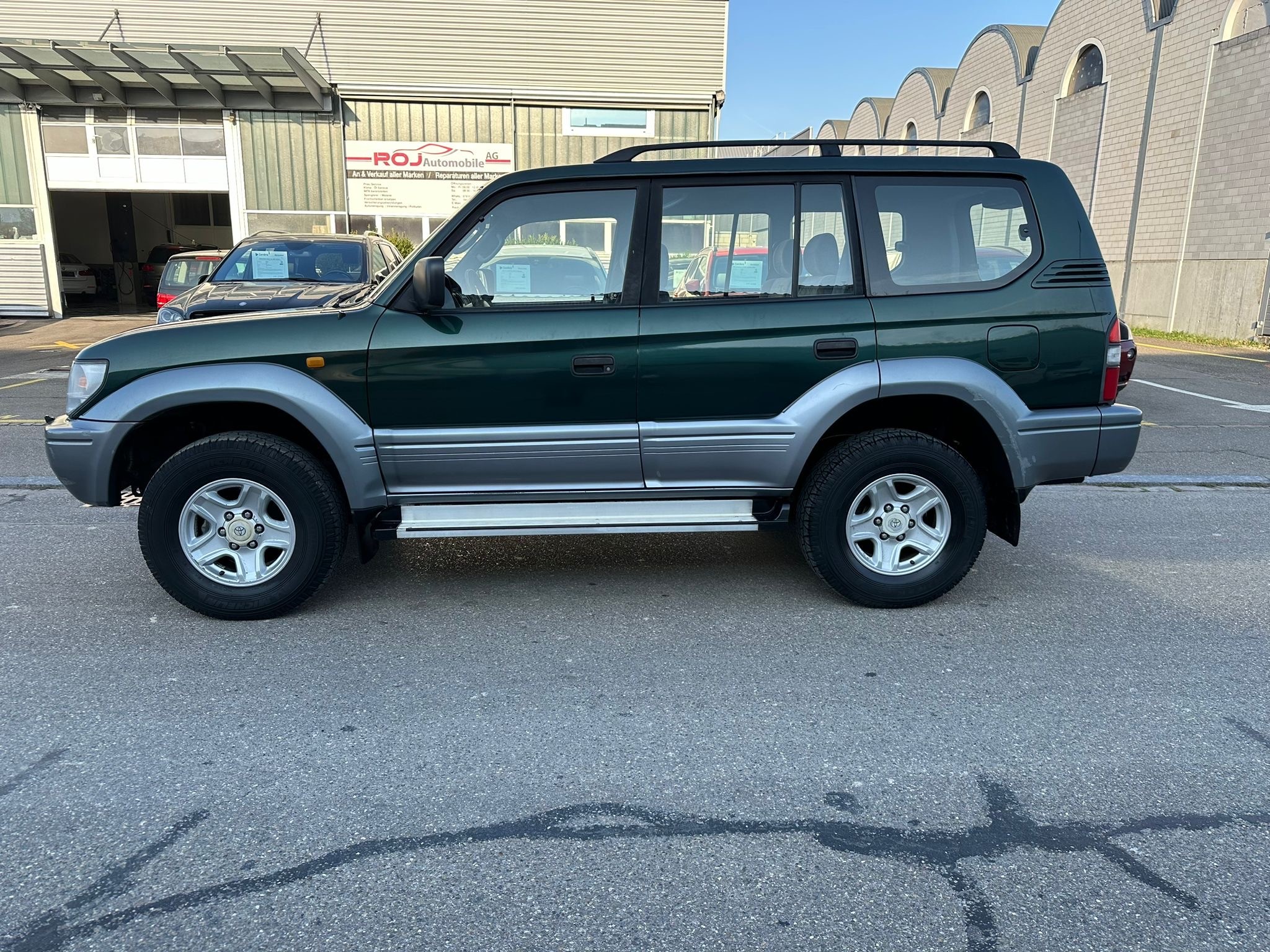 TOYOTA Land Cruiser 300 3.0 TD VX