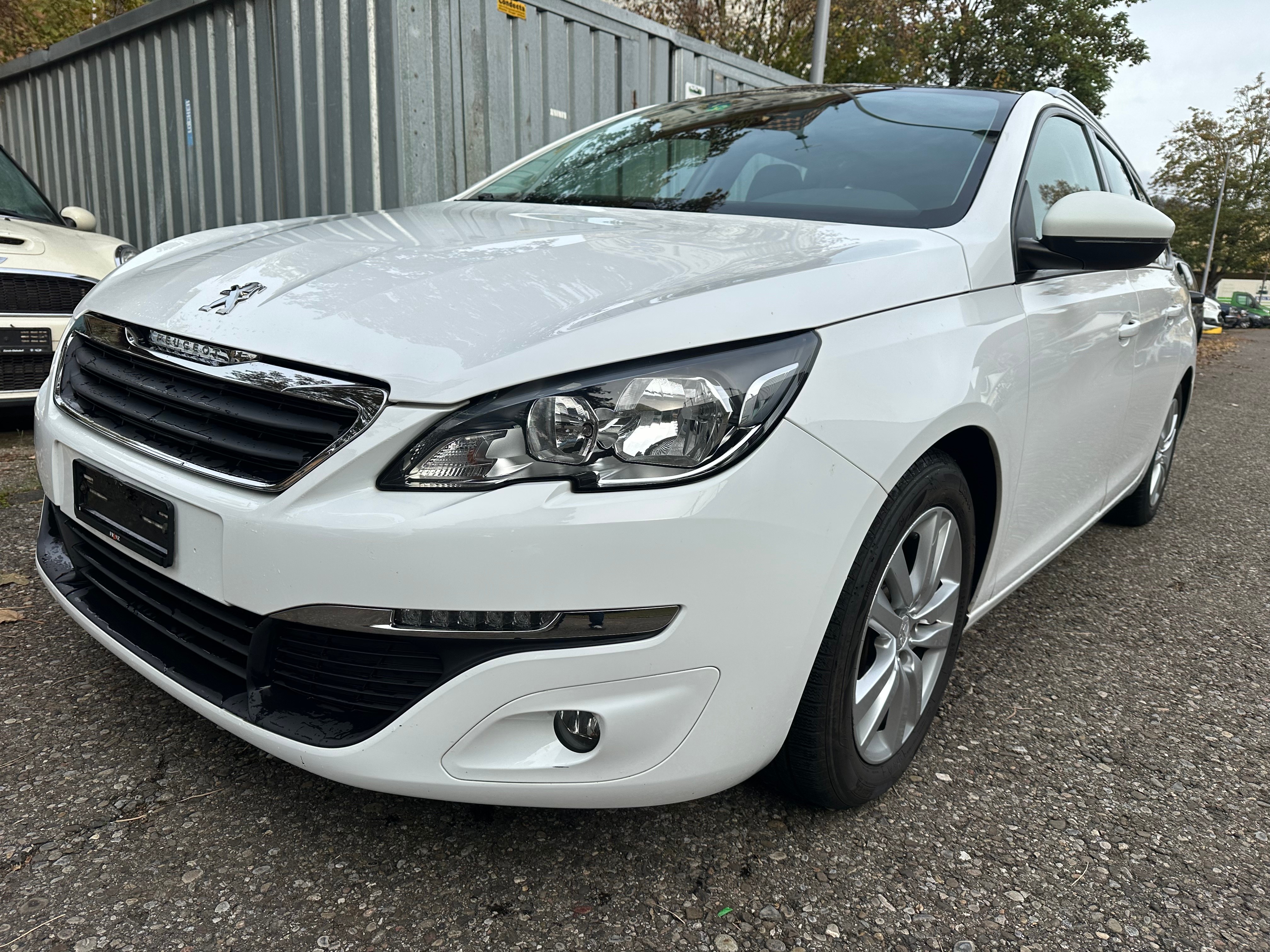 PEUGEOT 308 SW 1.6 BlueHDI Allure Automatic