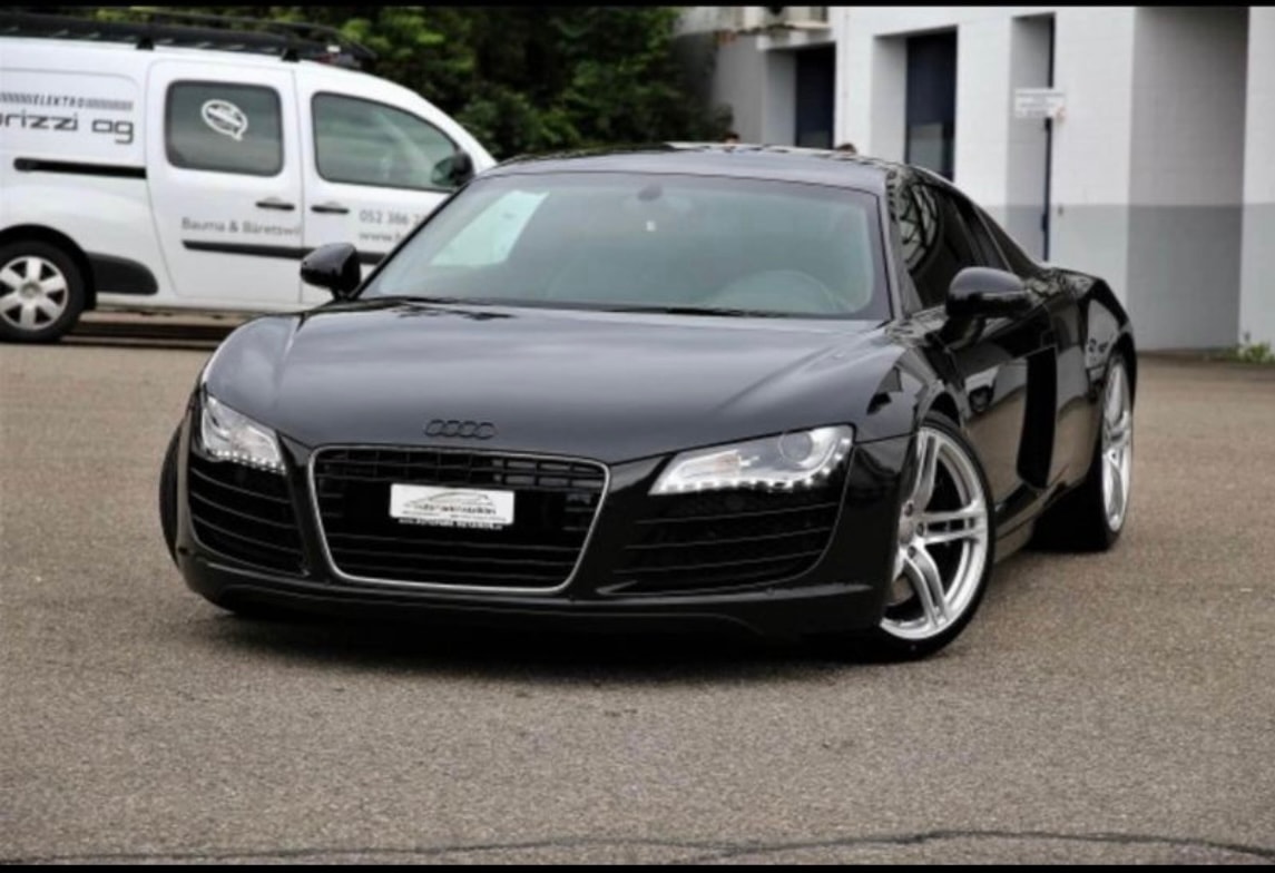 AUDI R8 Coupé 4.2 Quattro - Automatikgetriebe