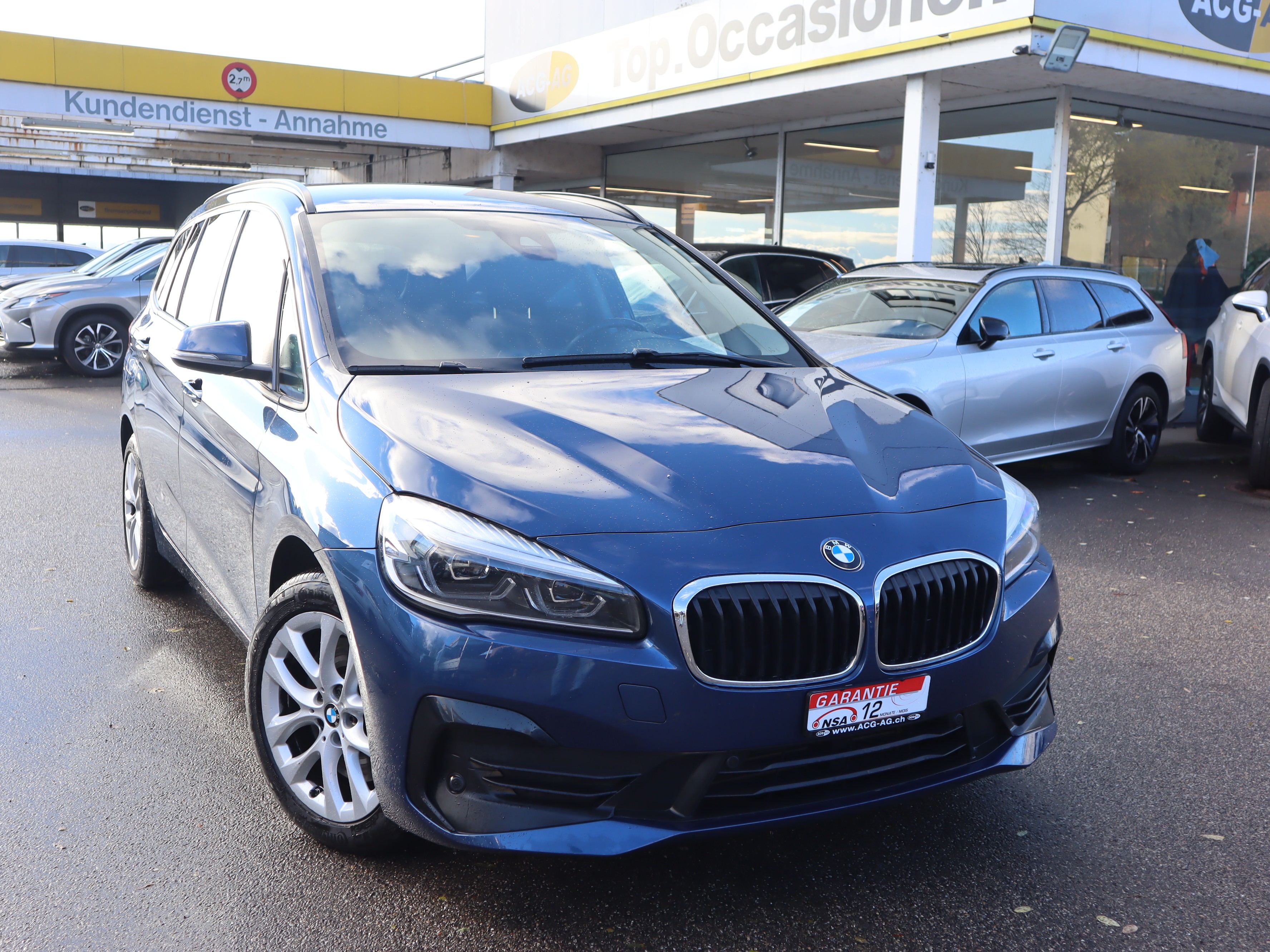 BMW 218d Gran Tourer Steptronic ** ESSENTAIL EDITION ** 7-Plätzer ** Gr.Navi ** RF-Kamera **