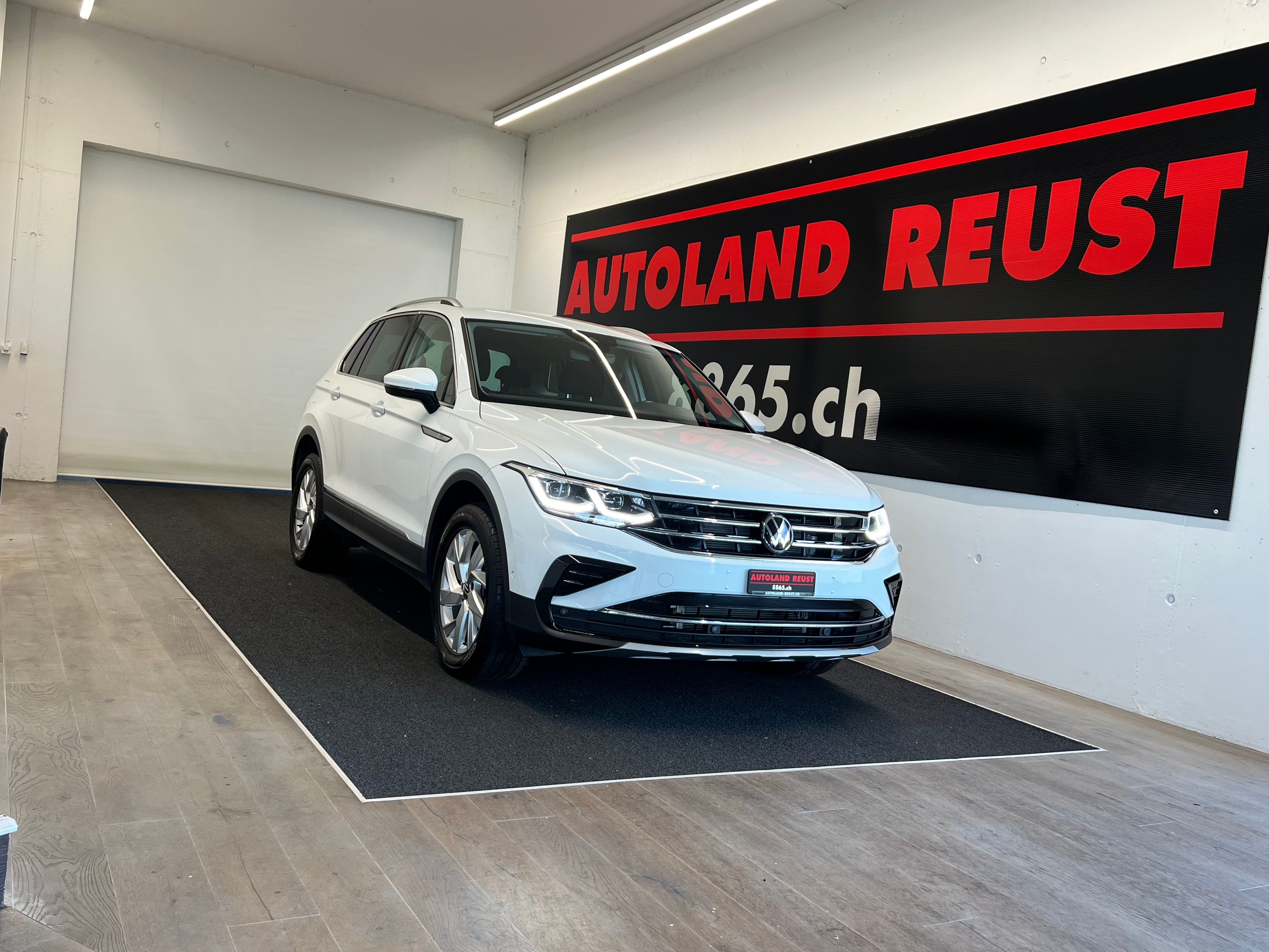 VW Tiguan 2.0 TDI SCR Elegance 4Motion DSG