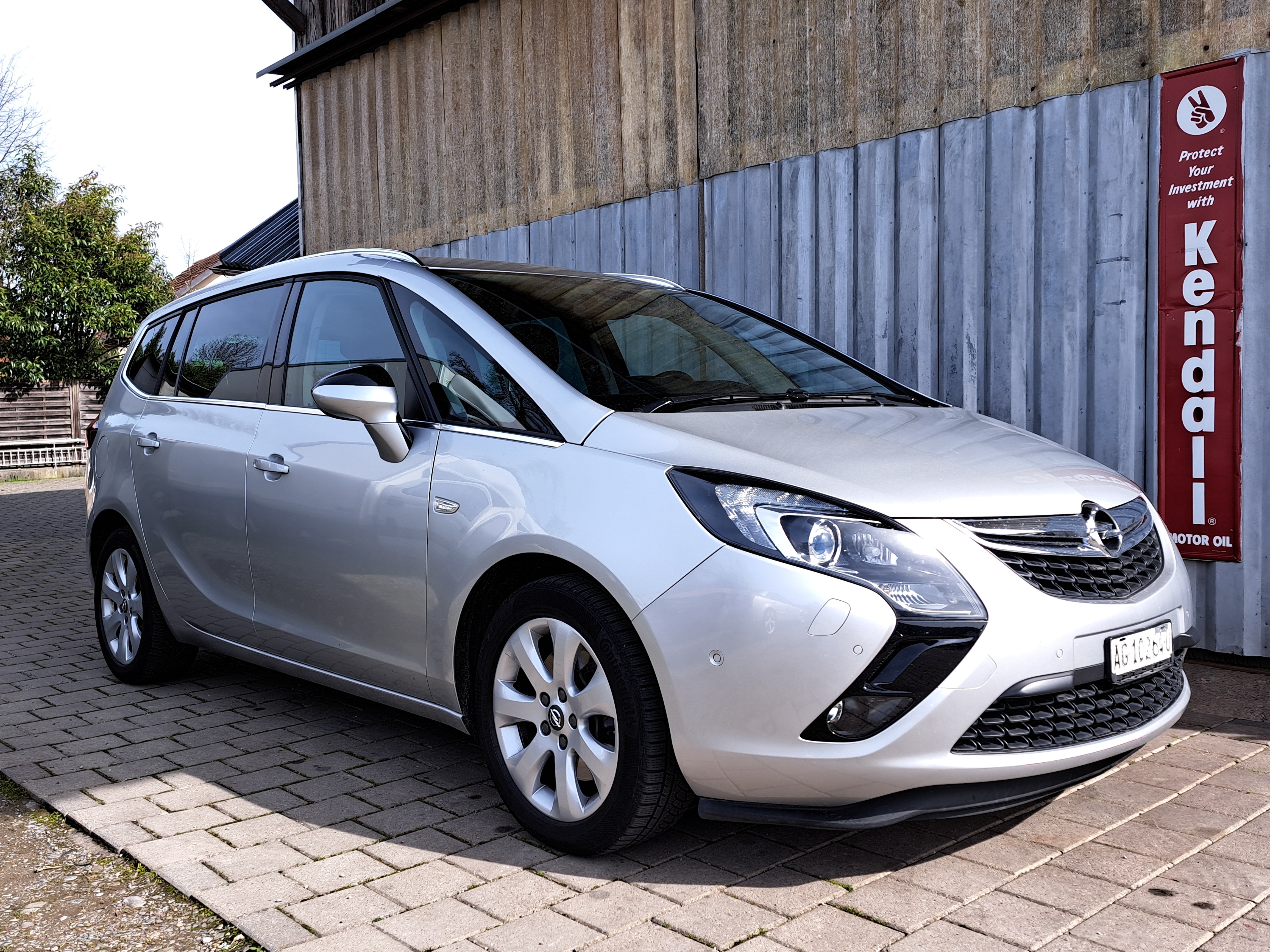 OPEL Zafira Tourer 1.6i 16V Turbo Cosmo Automatic