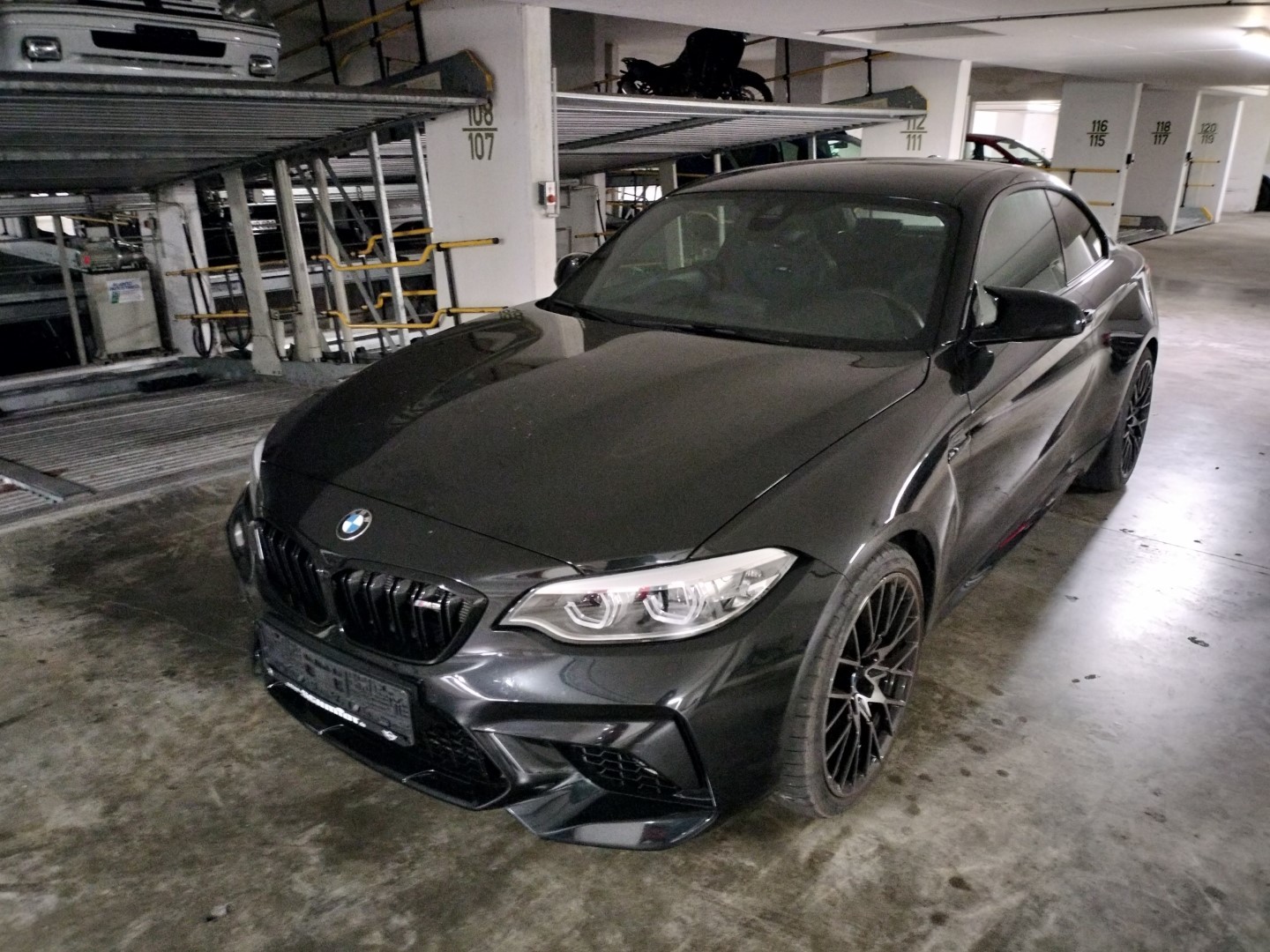 BMW M2 Competition Drivelogic