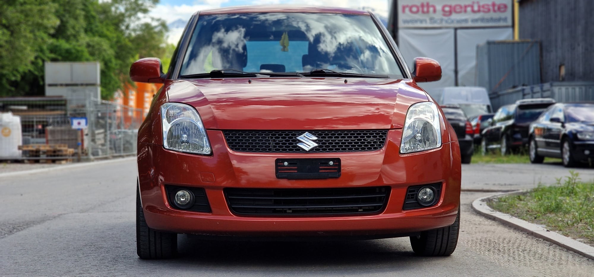 SUZUKI Swift 1.3i 16V GL Top 4x4