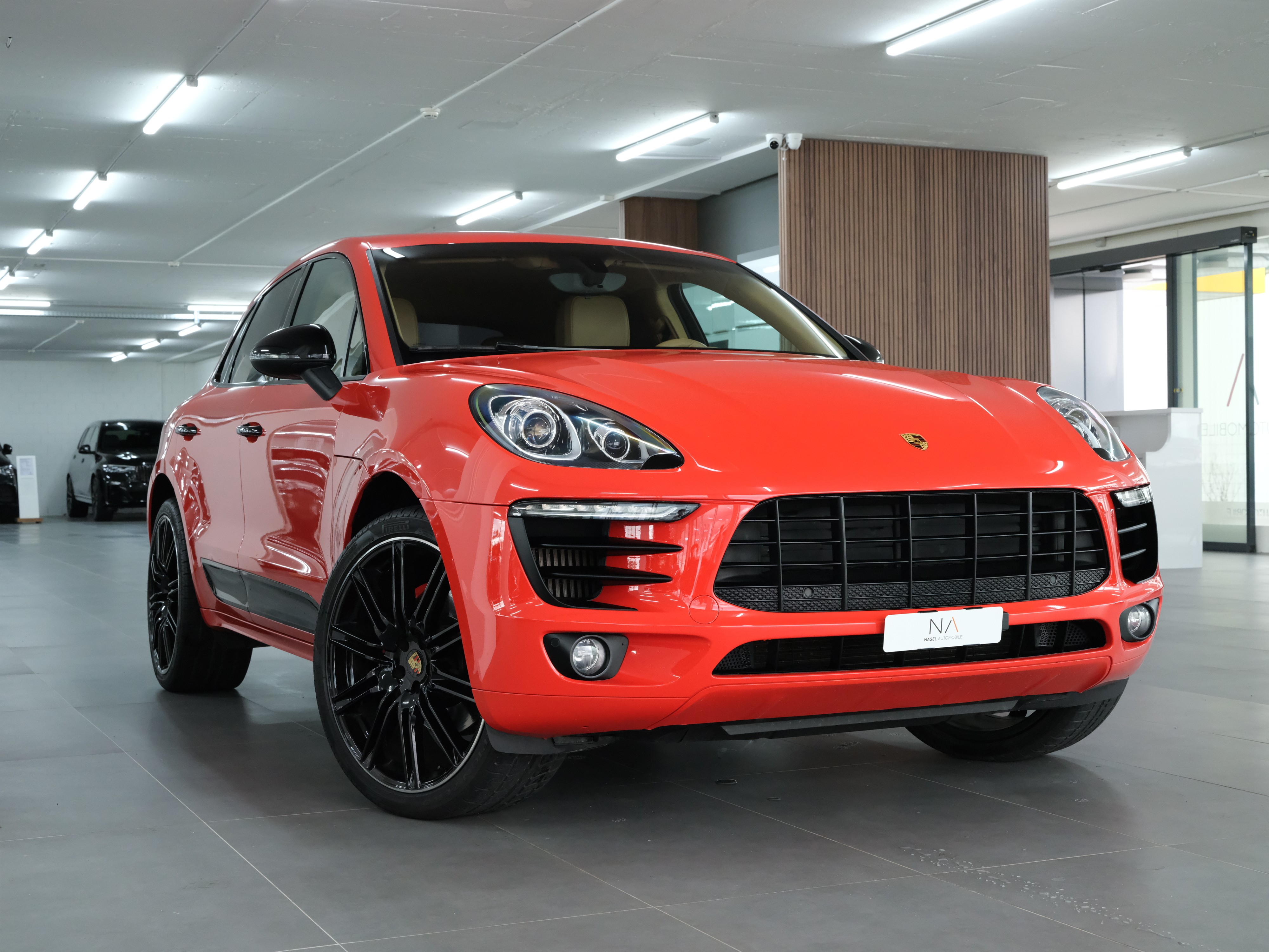 PORSCHE Macan S PDK