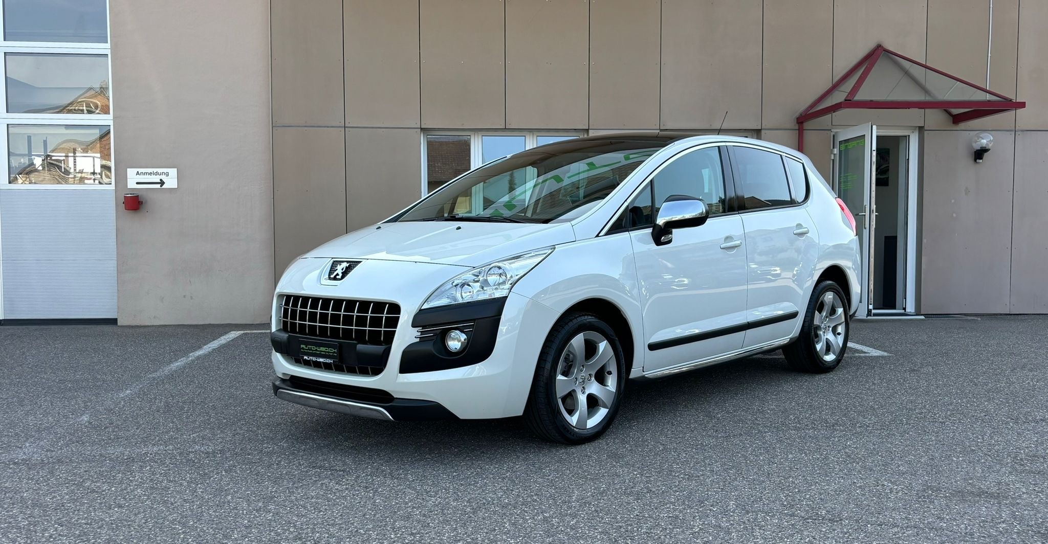 PEUGEOT 3008 1.6 16V T Platinum