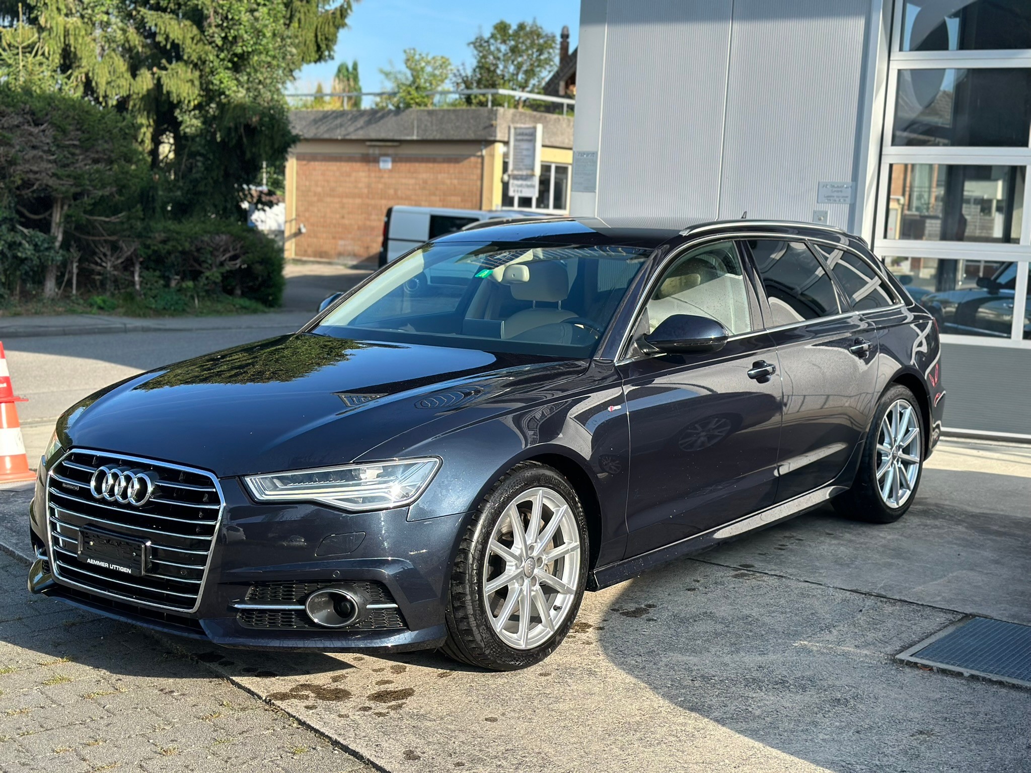 AUDI A6 Avant 3.0 TDI V6 quattro S-tronic