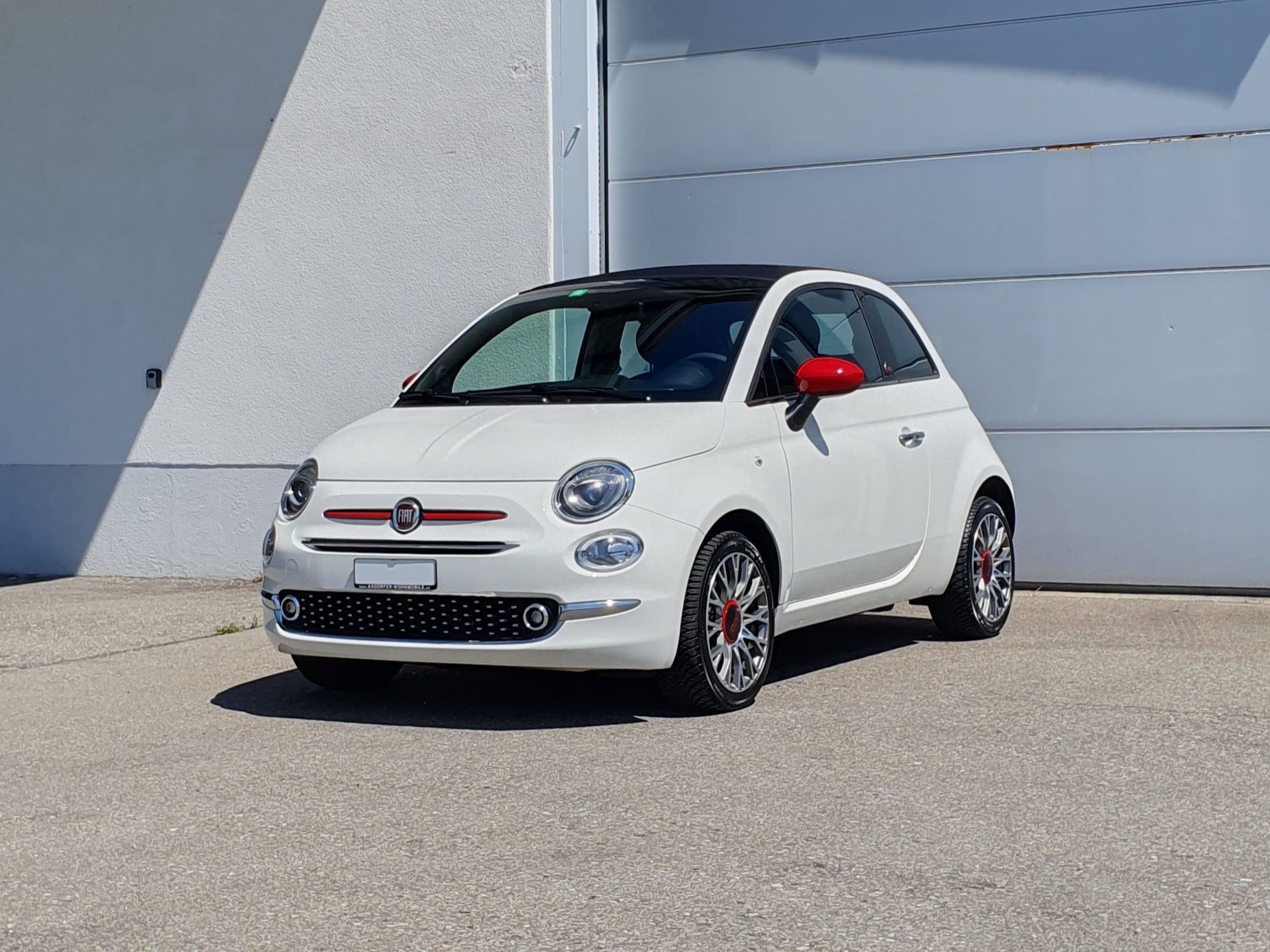 FIAT 500C 1.0 N3 MildHybrid Red